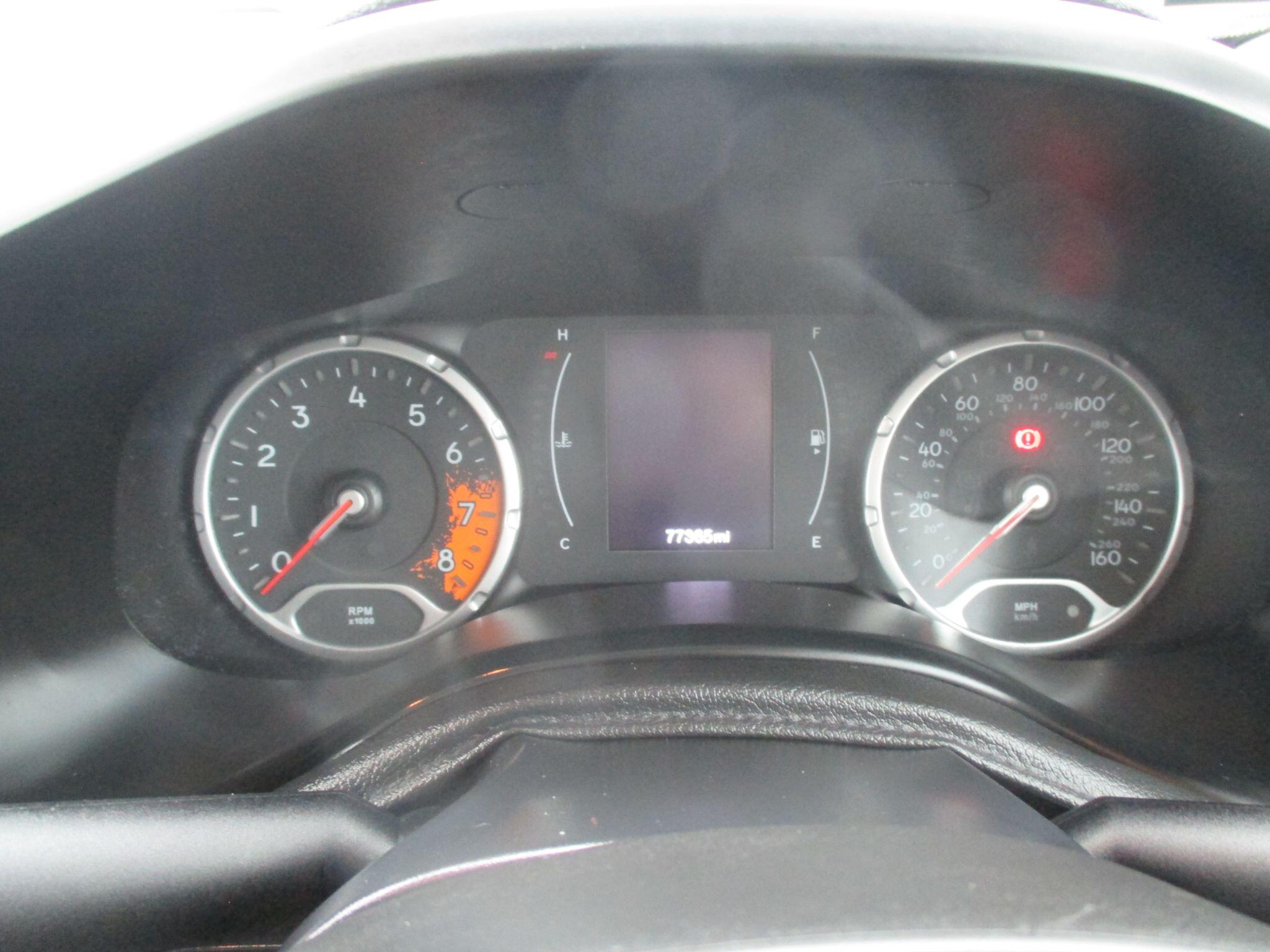 Jeep Renegade view 36