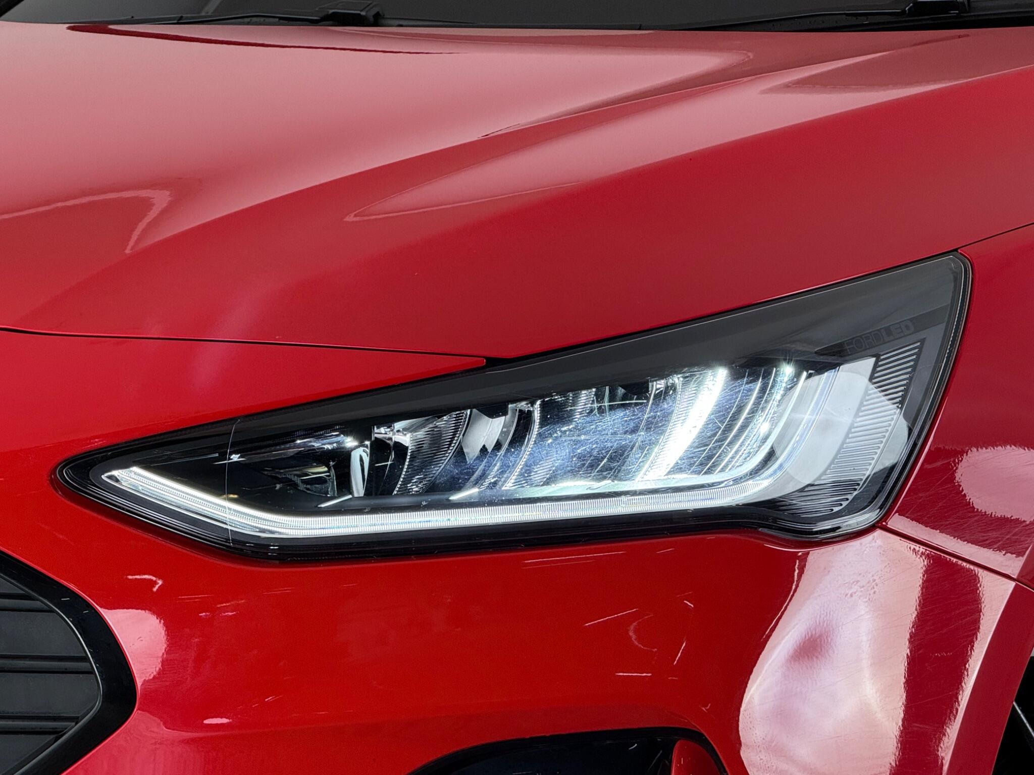 Ford Focus view 7
