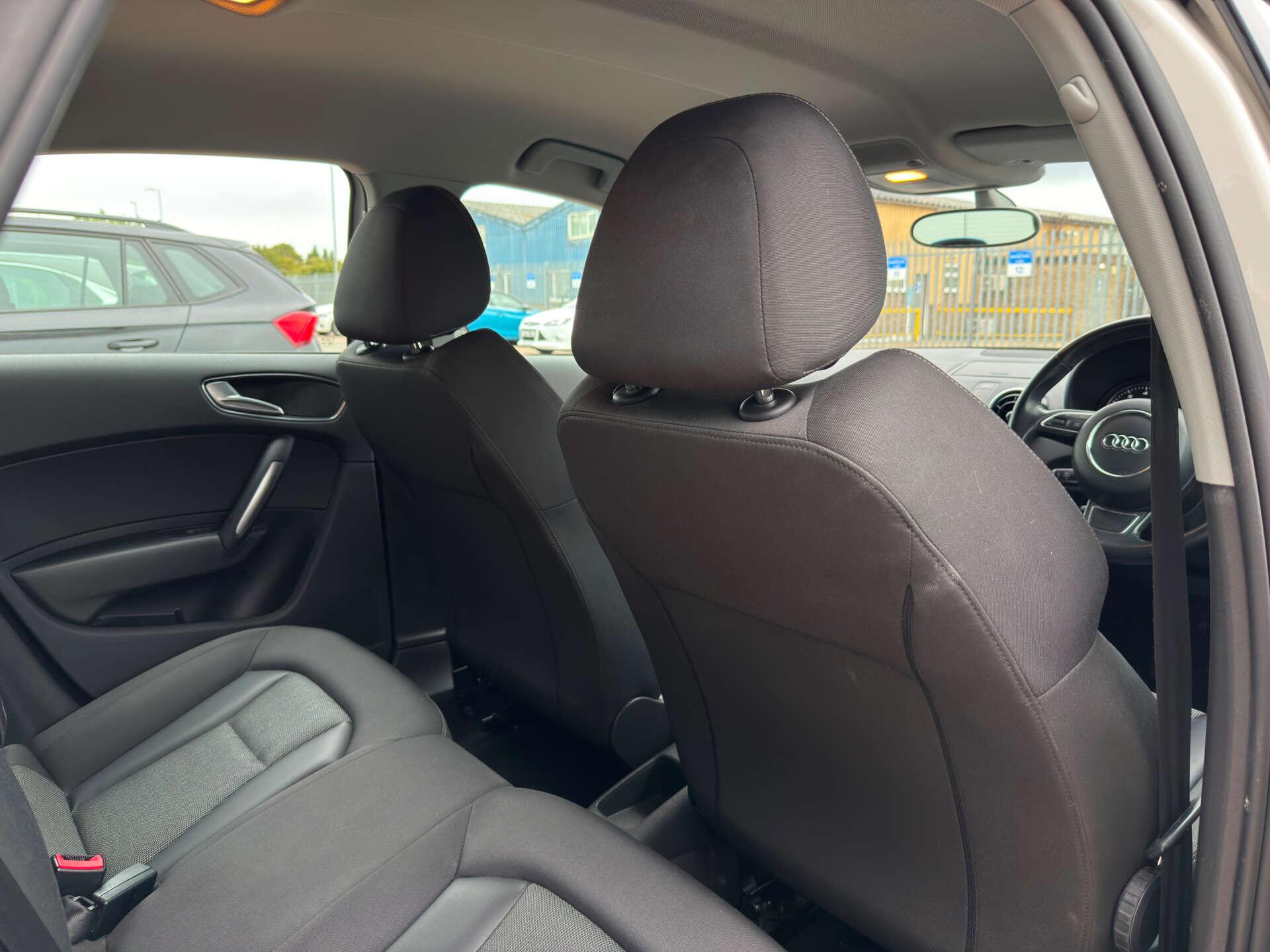 Audi A1 view 27