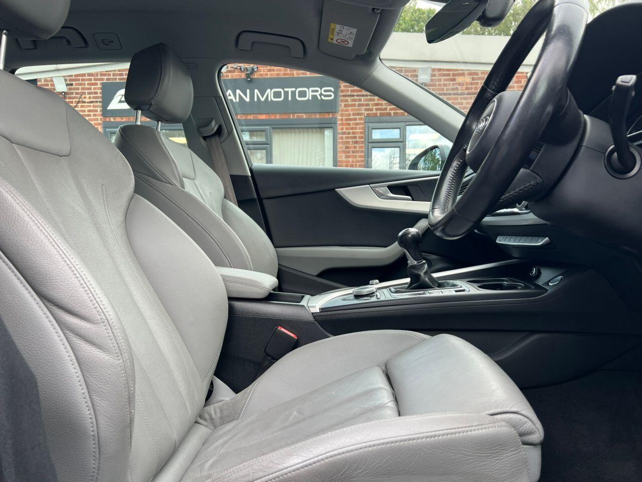 Audi A4 view 14