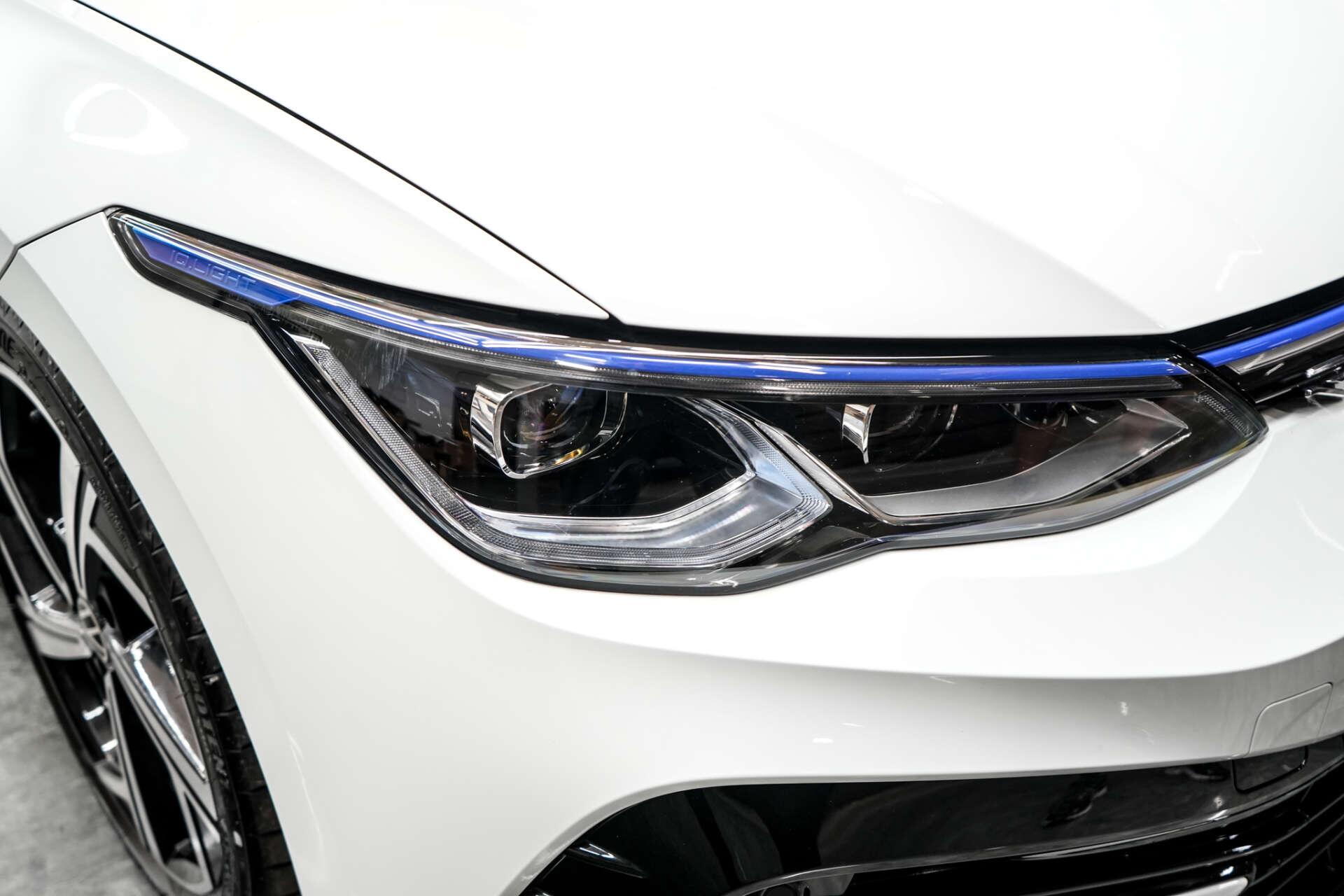 Volkswagen Golf view 6