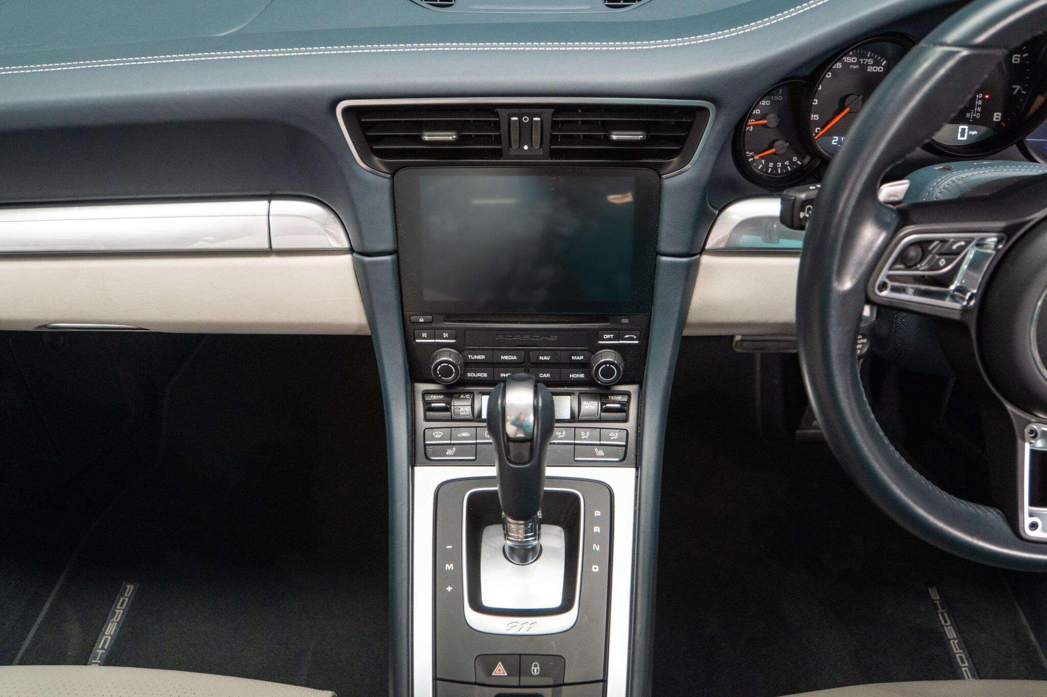 Porsche Targa view 11
