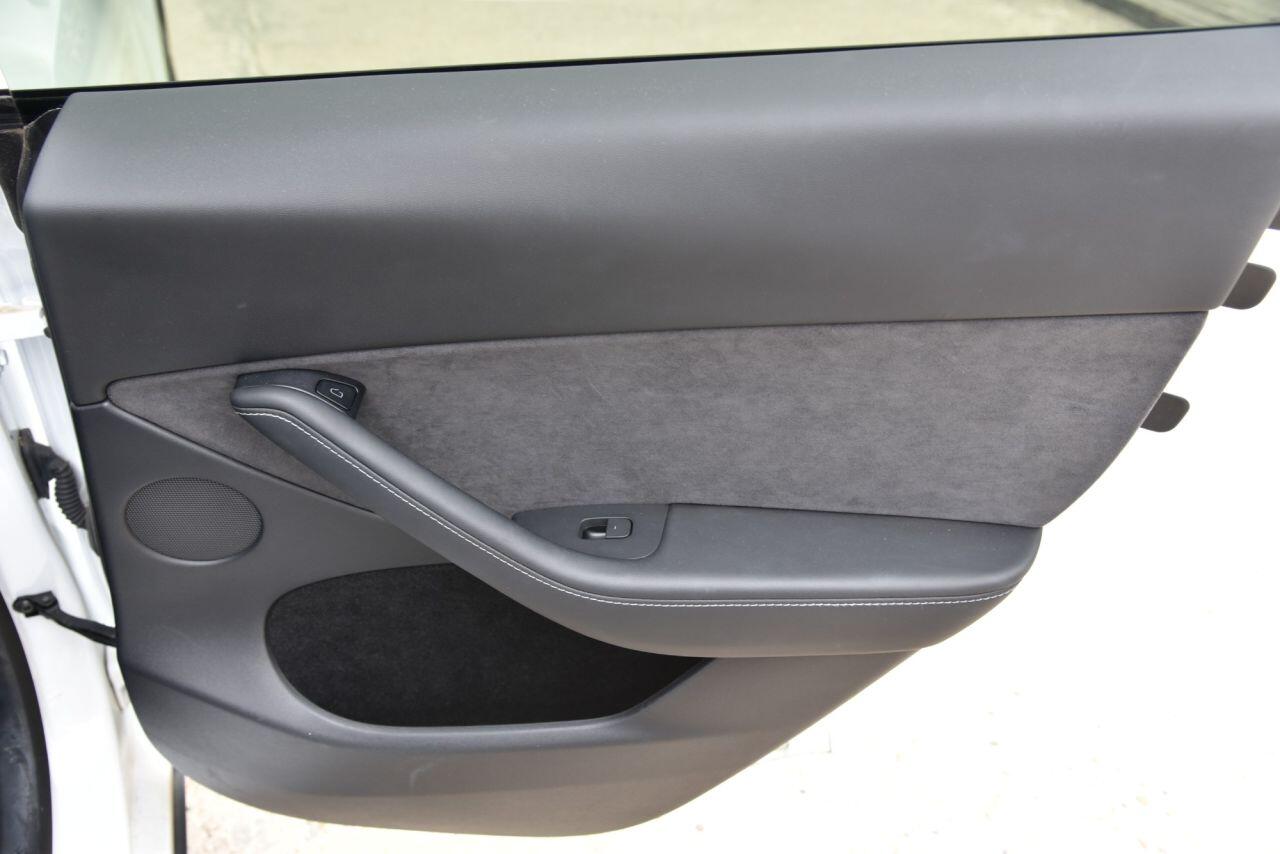 Tesla Model Y view 50