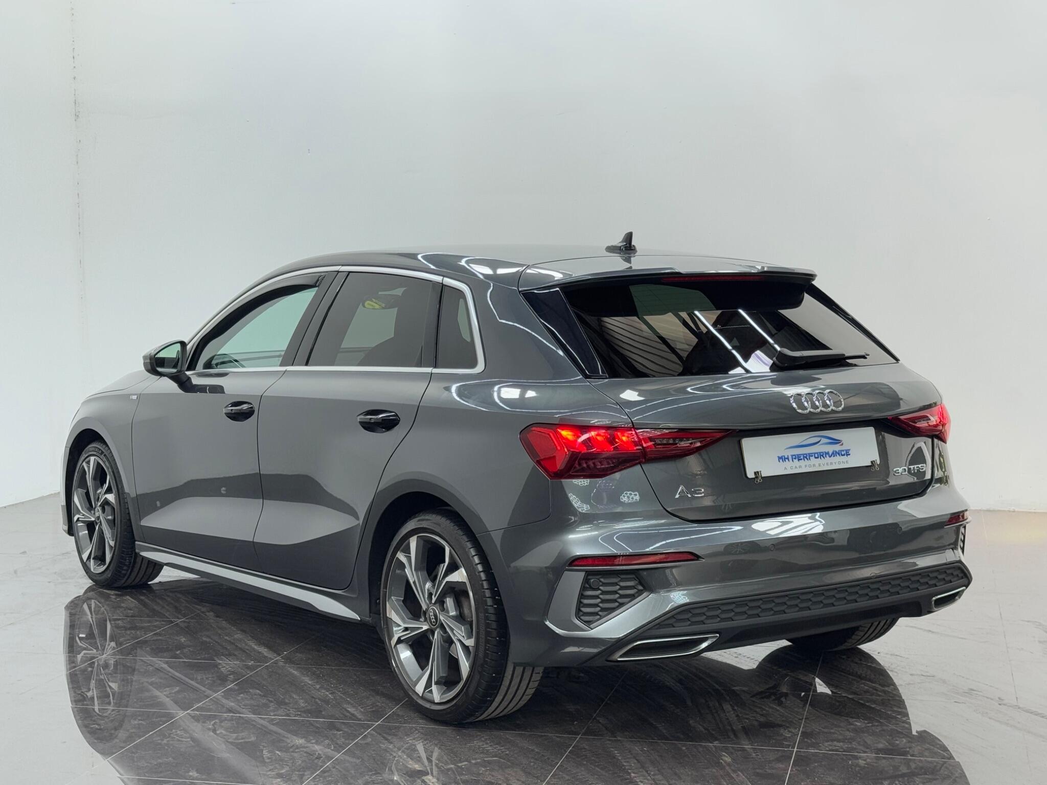 Audi A3 view 64
