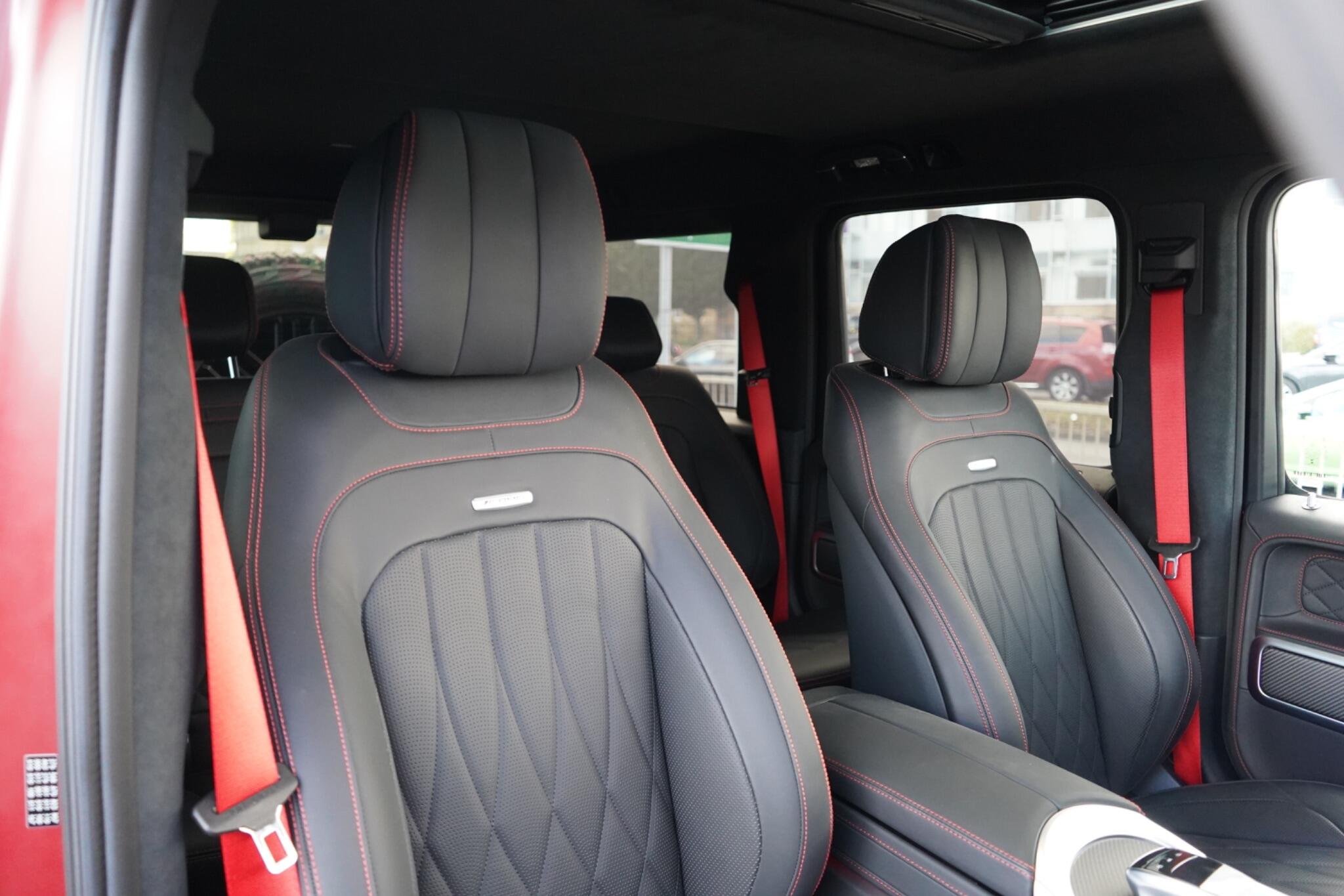 Mercedes-Benz G-Class view 22