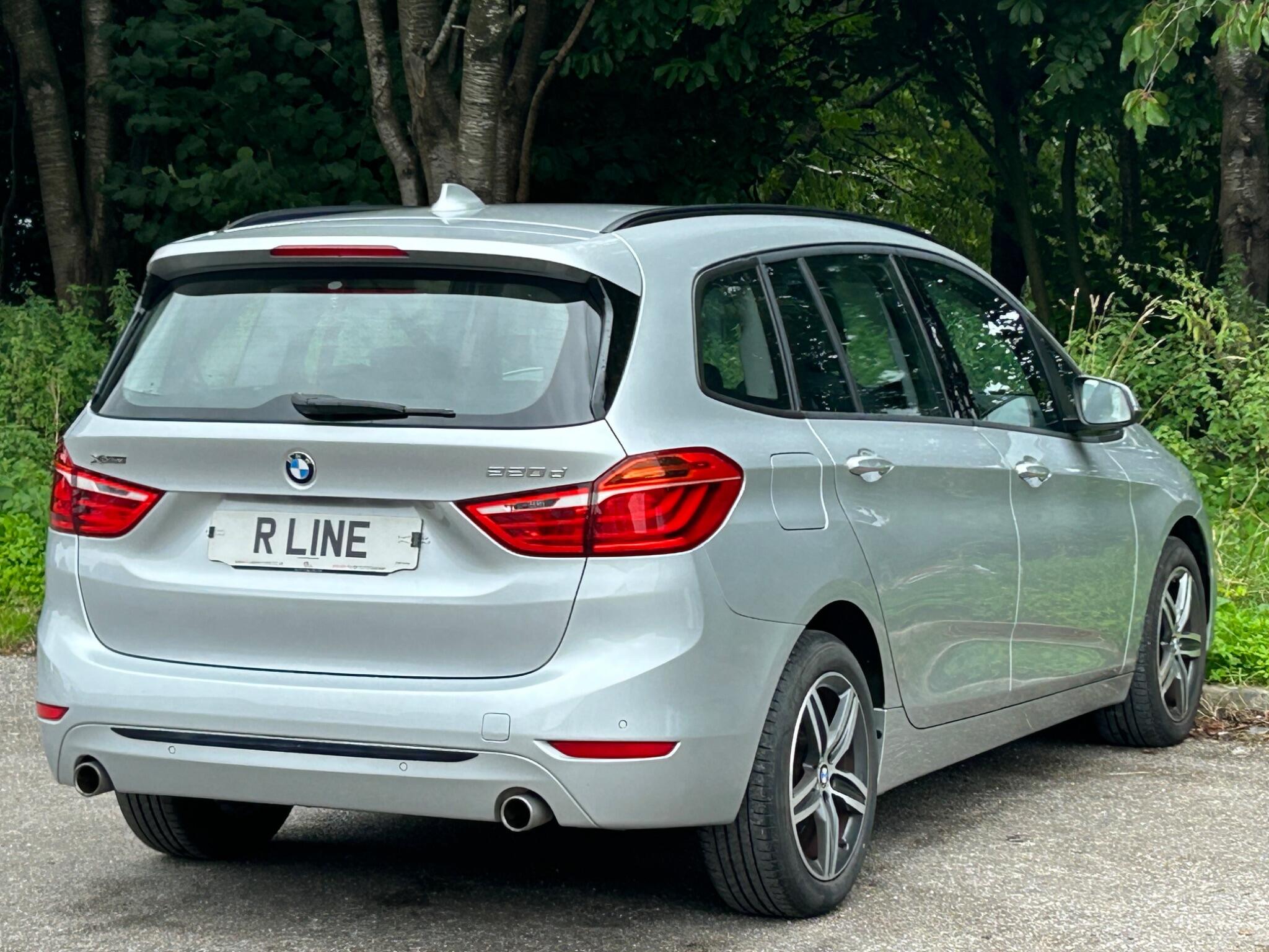 BMW 2 Series view 11