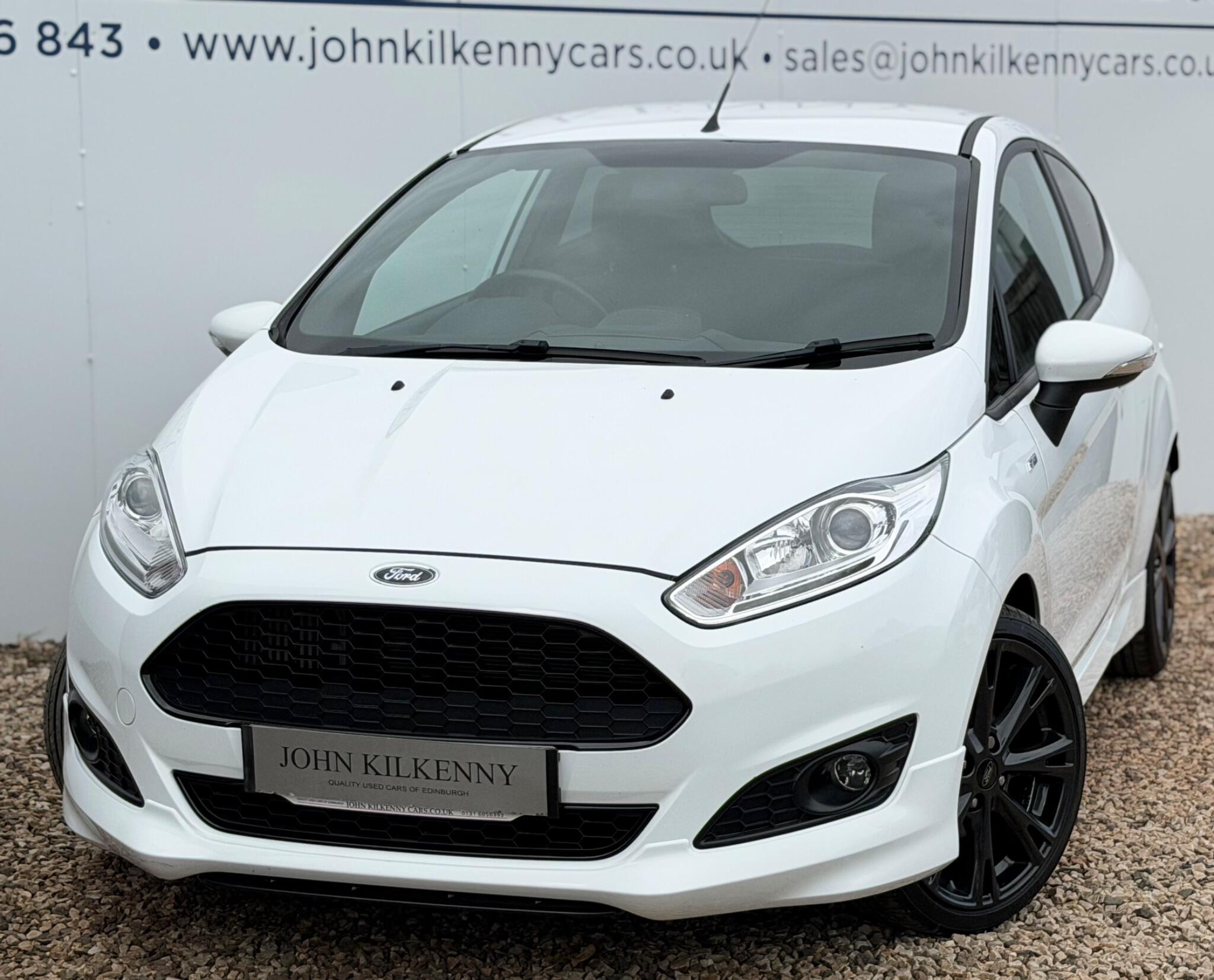 Ford Fiesta view 3