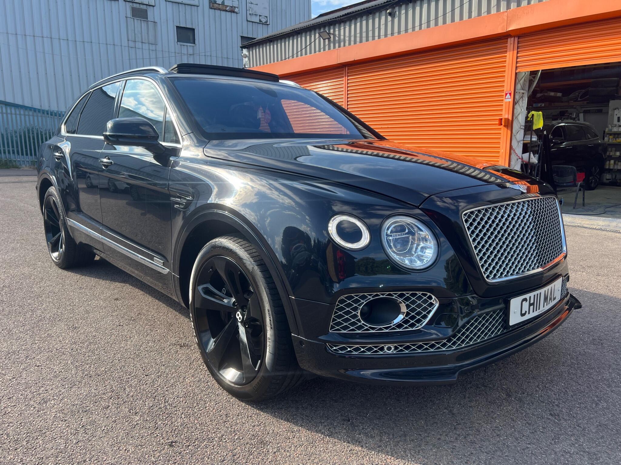 Bentley Bentayga main image