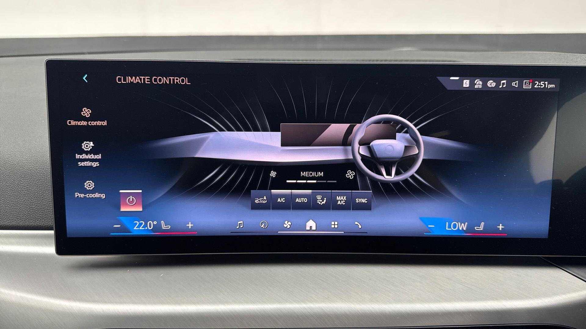 BMW 2 Series view 22