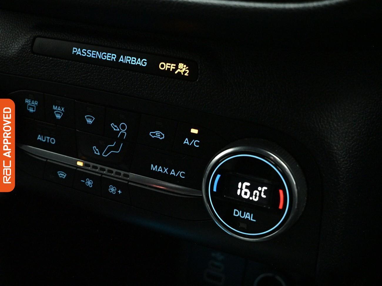 Ford Kuga view 16