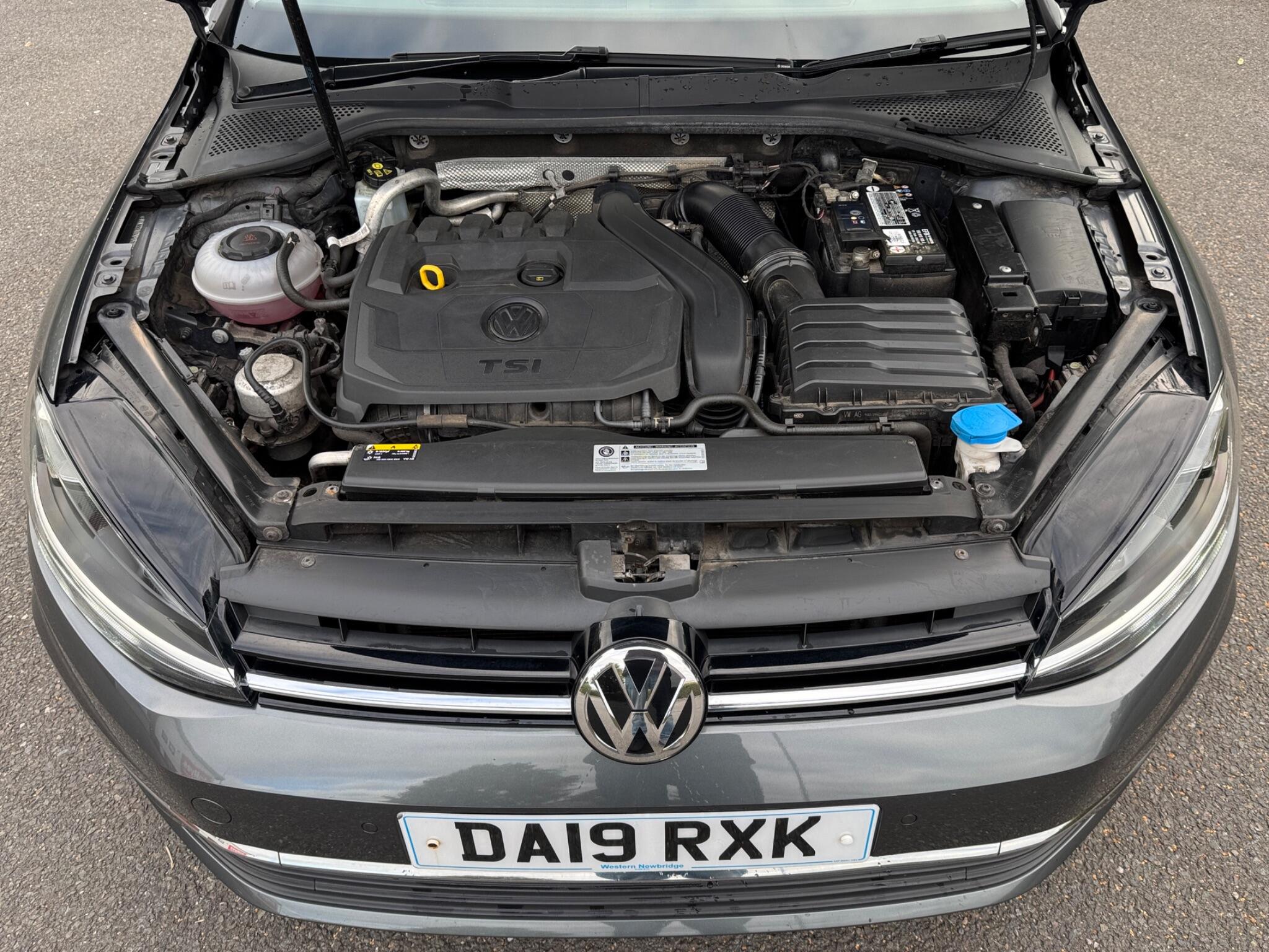 Volkswagen Golf view 51