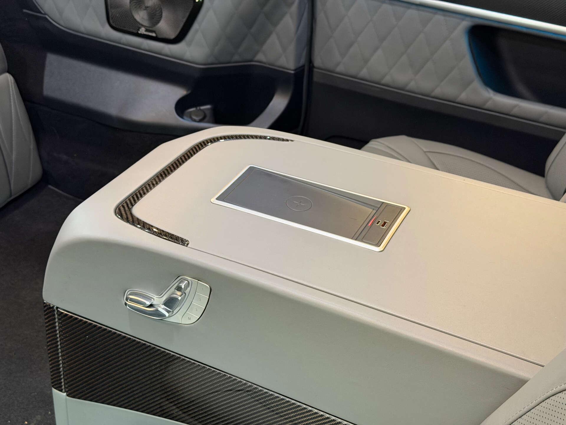 Mercedes-Benz V Class view 42