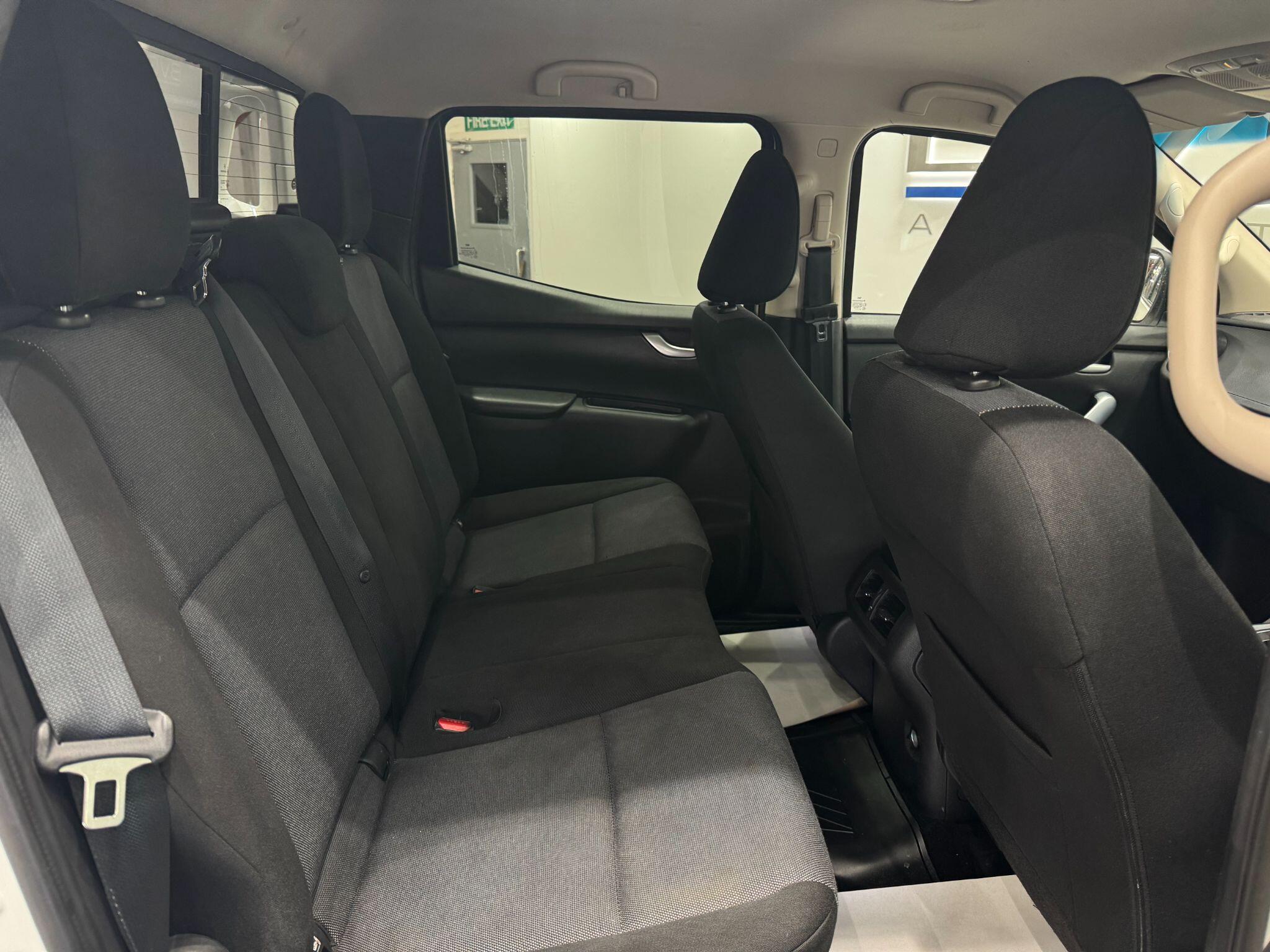 Mercedes-Benz X-Class view 51
