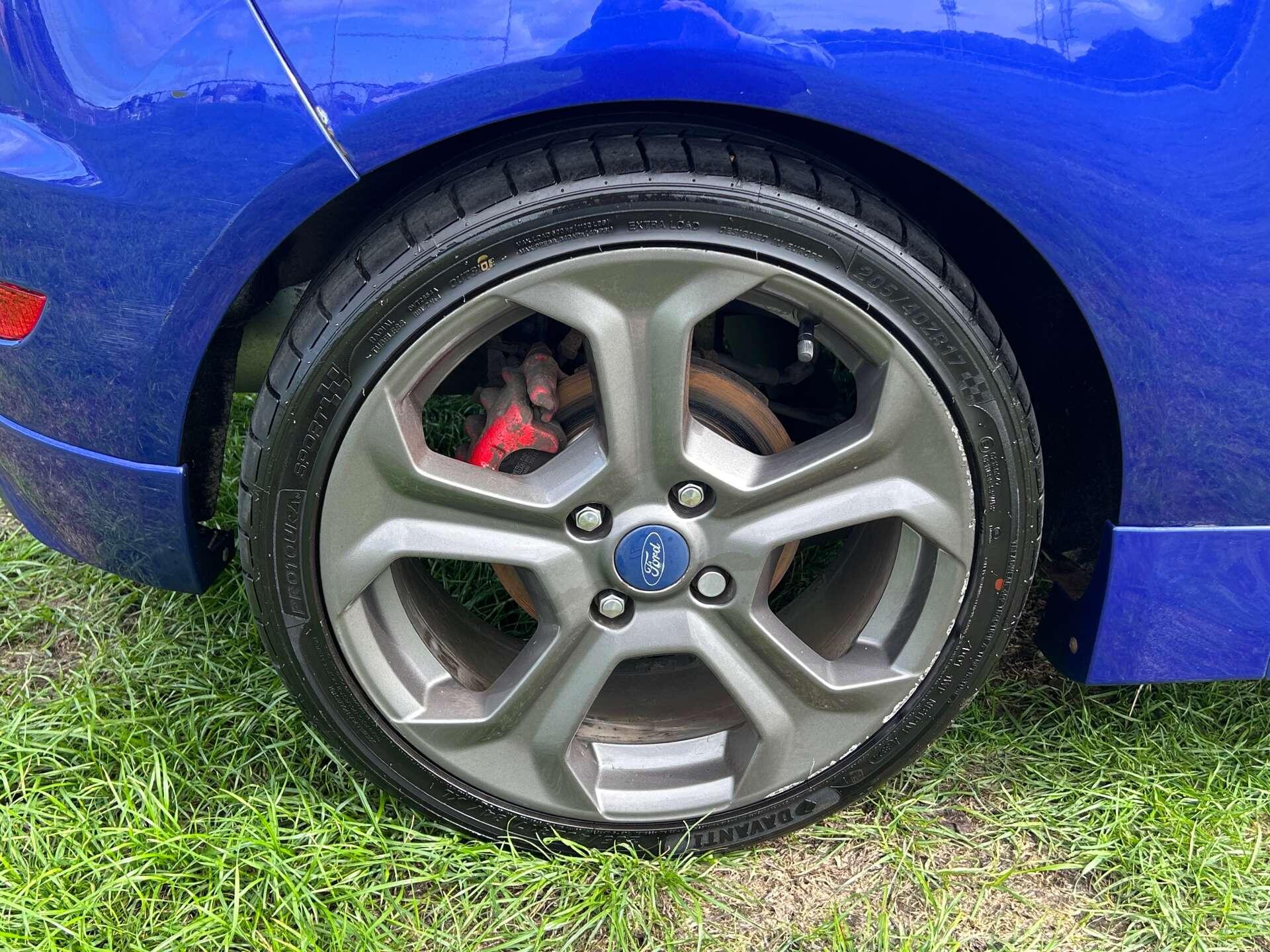 Ford Fiesta view 23