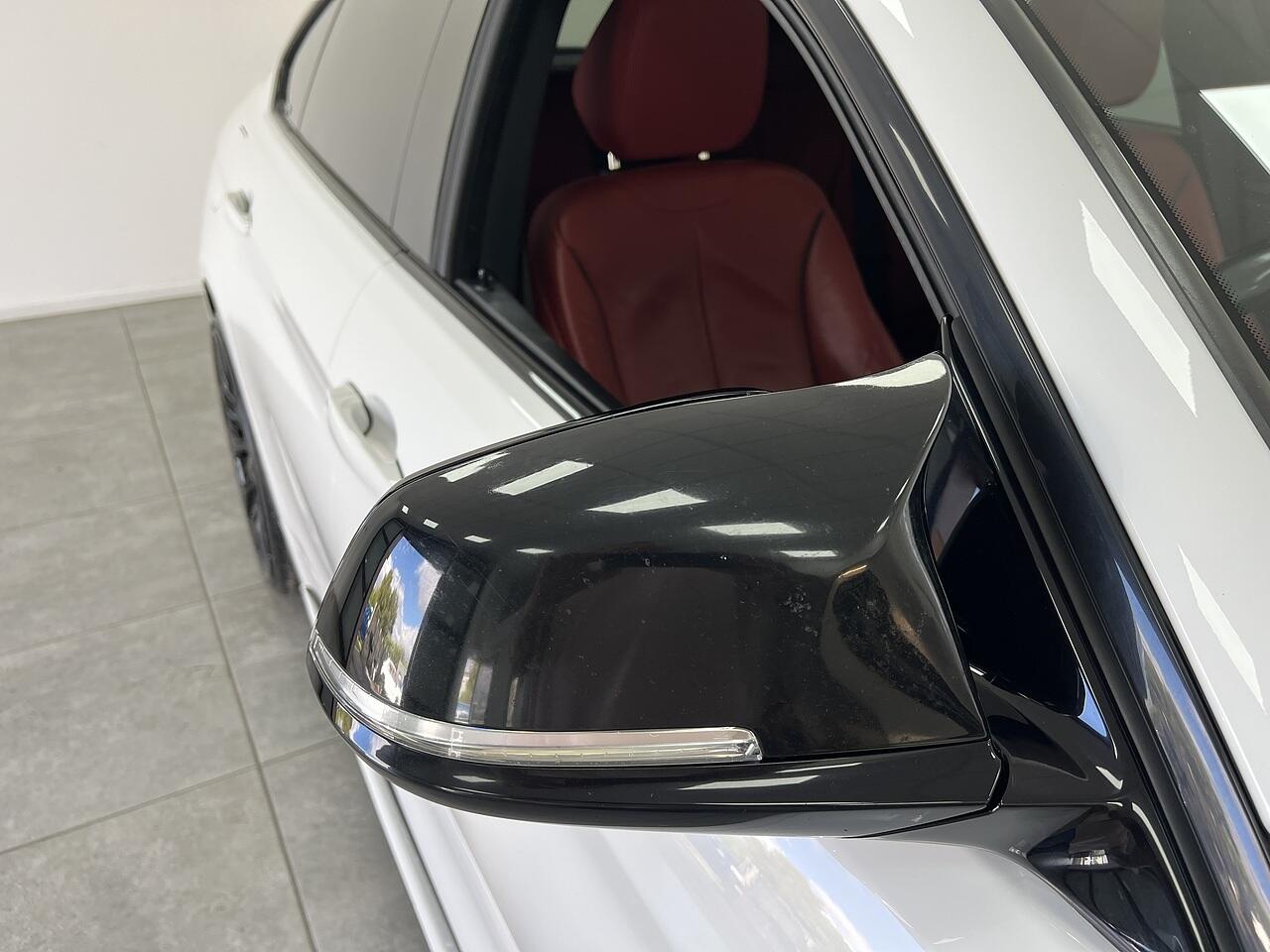 BMW 4 Series view 17