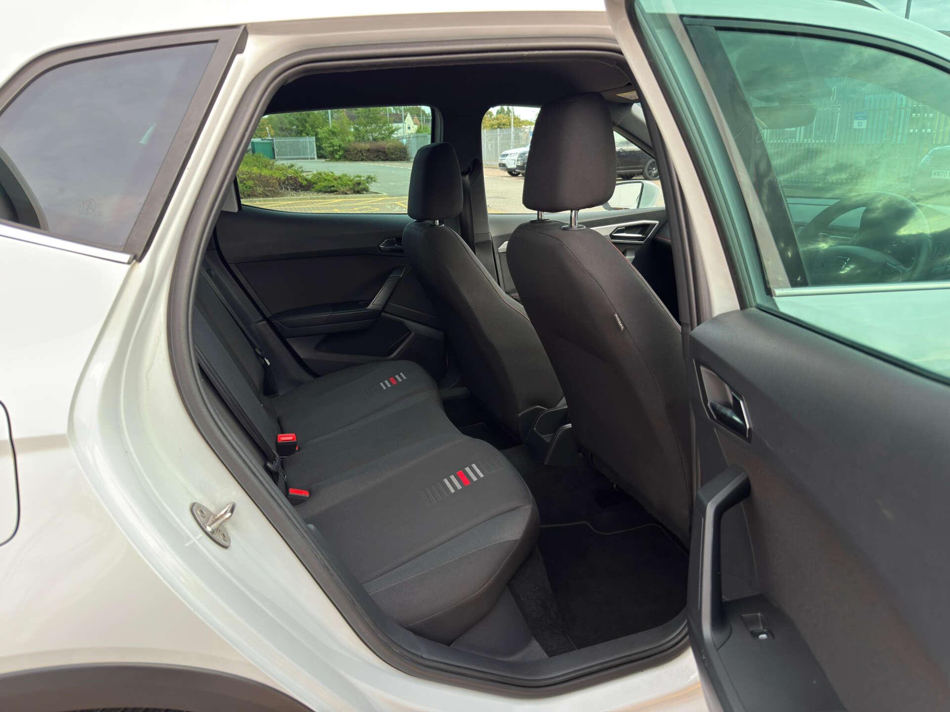 Seat Arona view 30