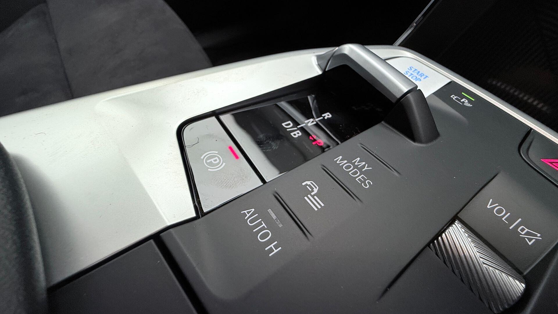 BMW iX2 view 20