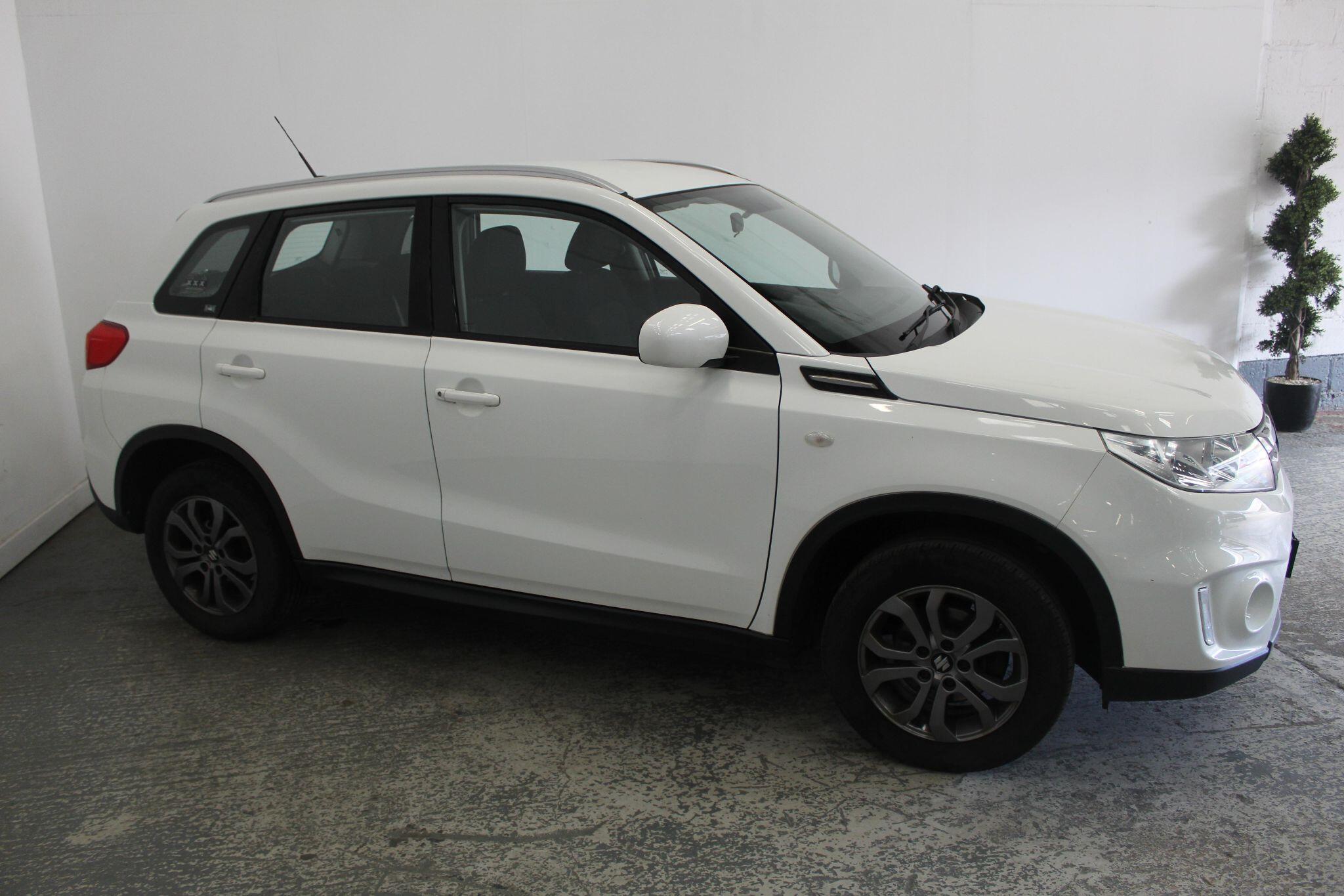 Suzuki Vitara view 4