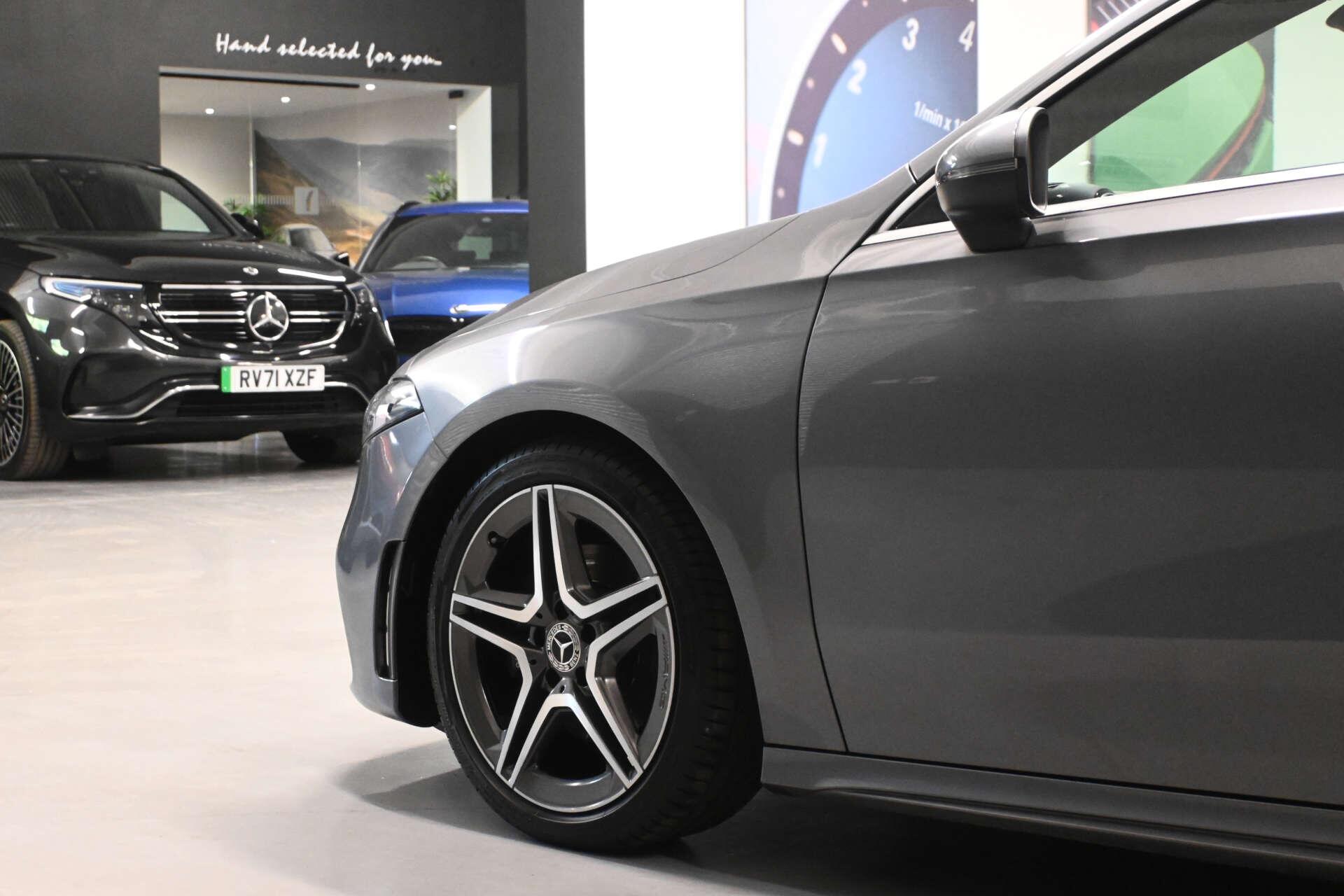 Mercedes-Benz A-Class view 23