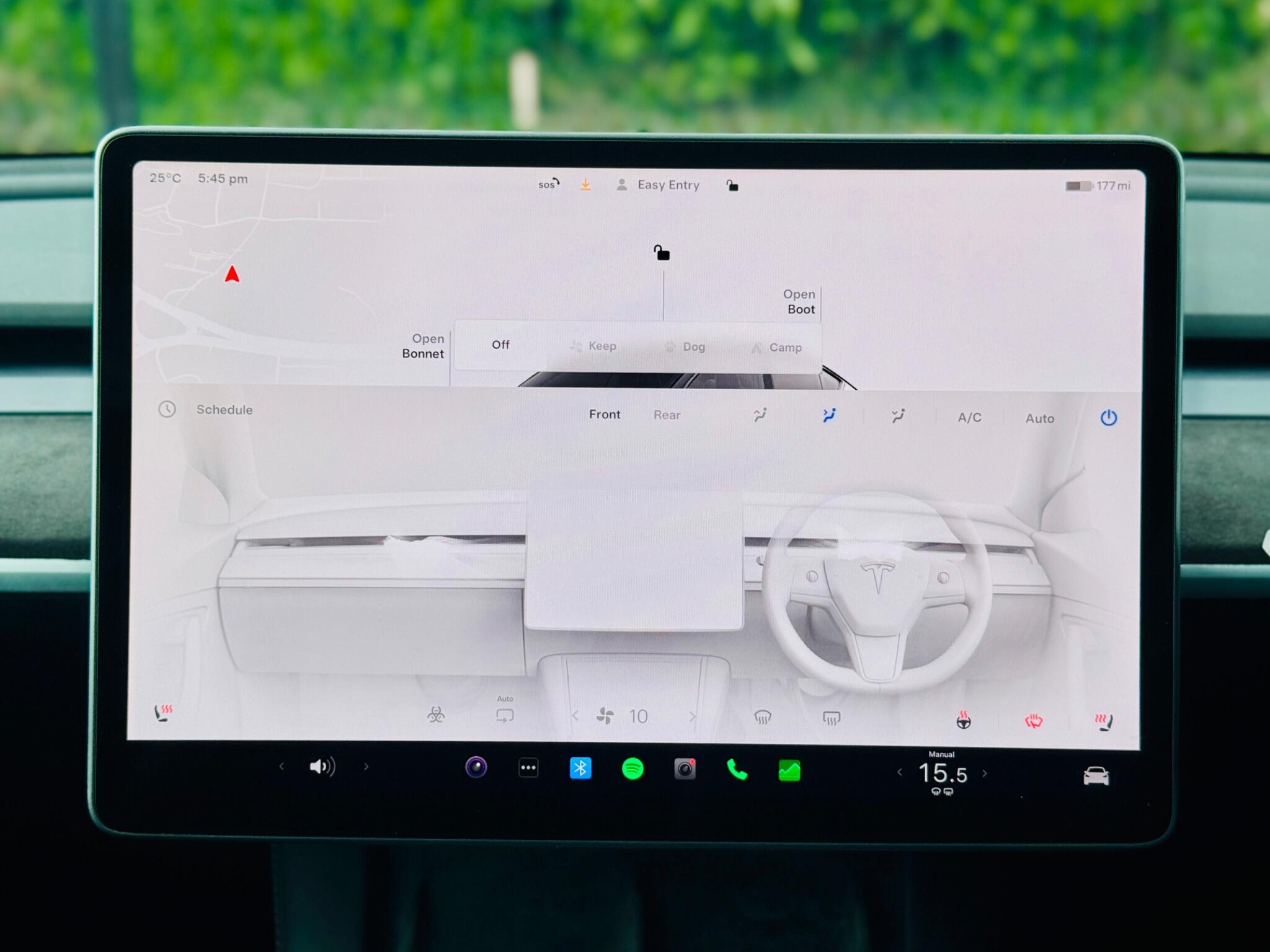 Tesla Model Y view 25