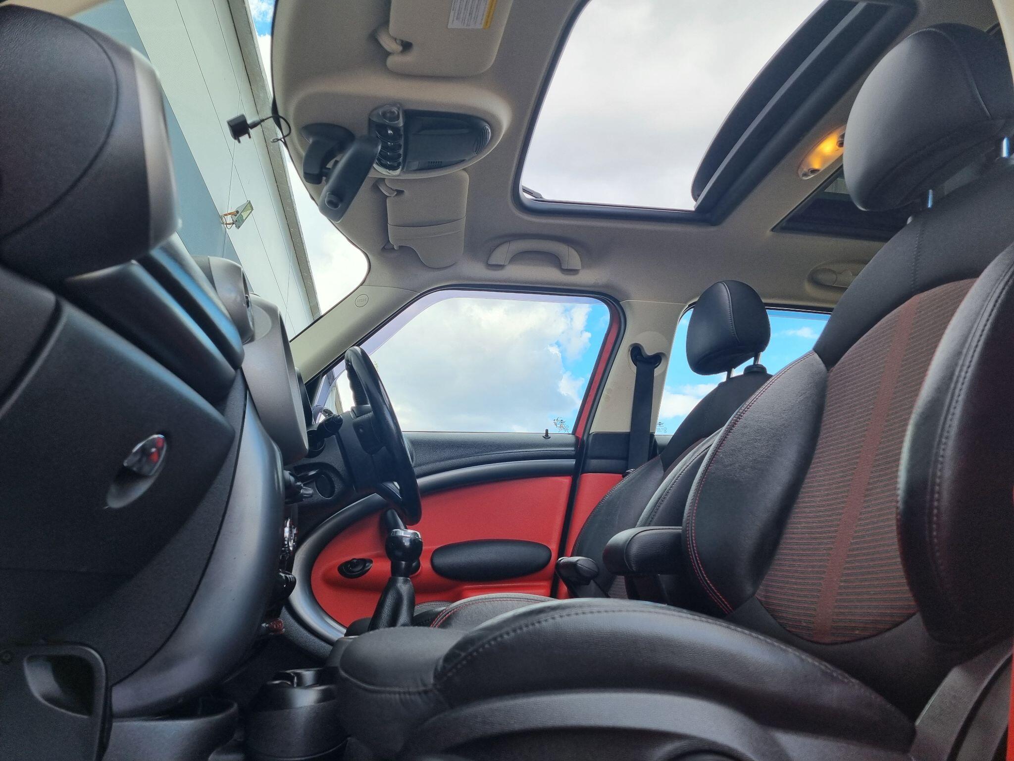 Mini Countryman view 12