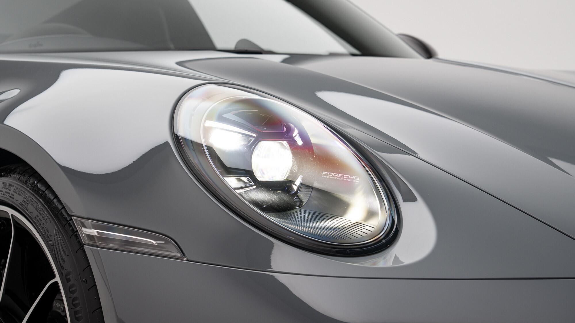 Porsche 911 view 53