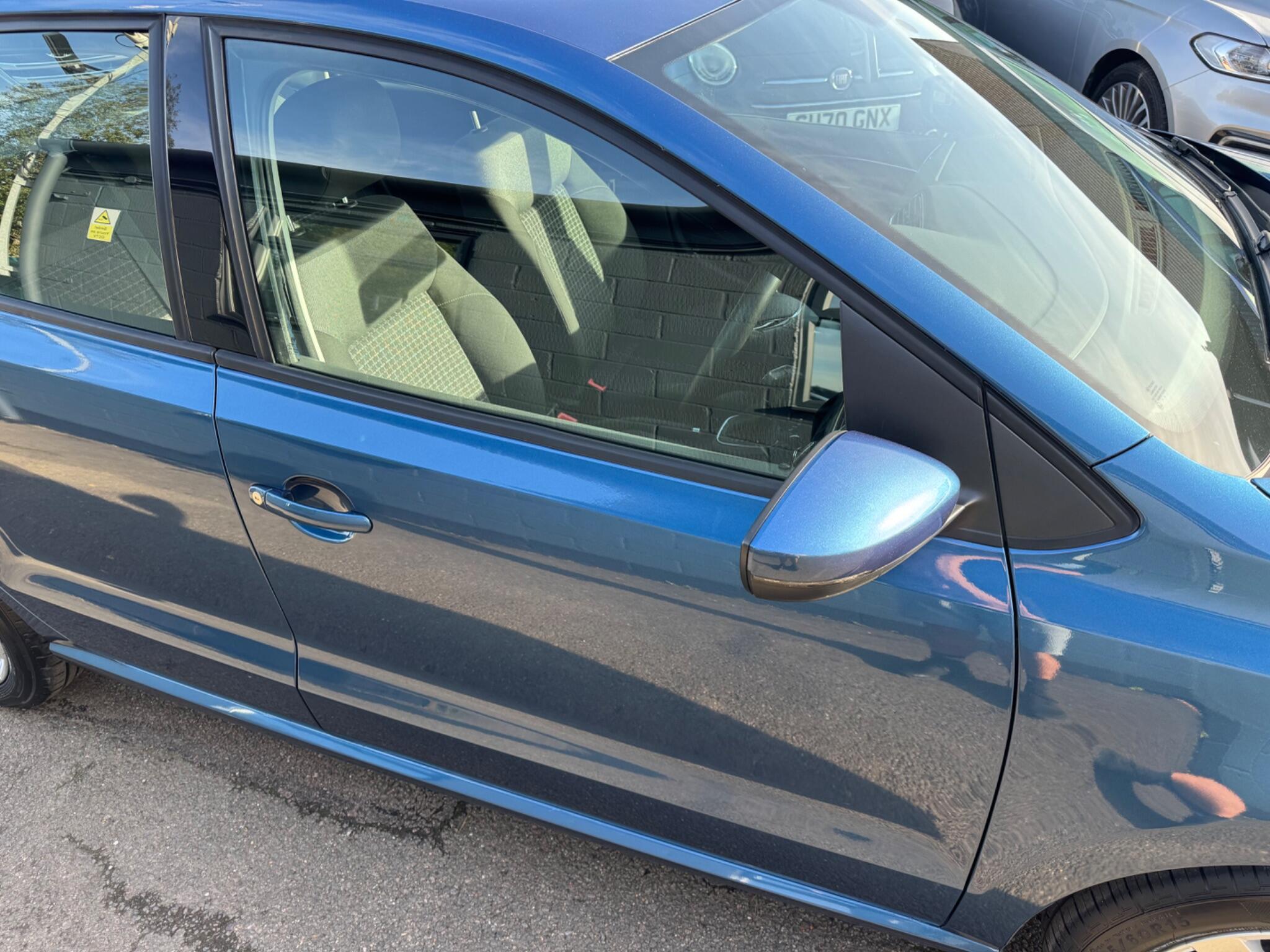 Volkswagen Polo view 34