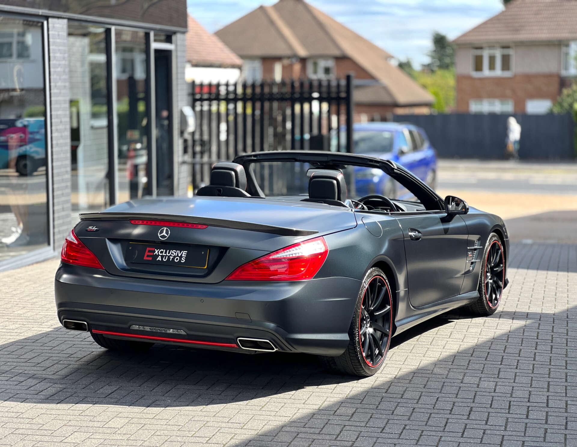 Mercedes-Benz SL view 11