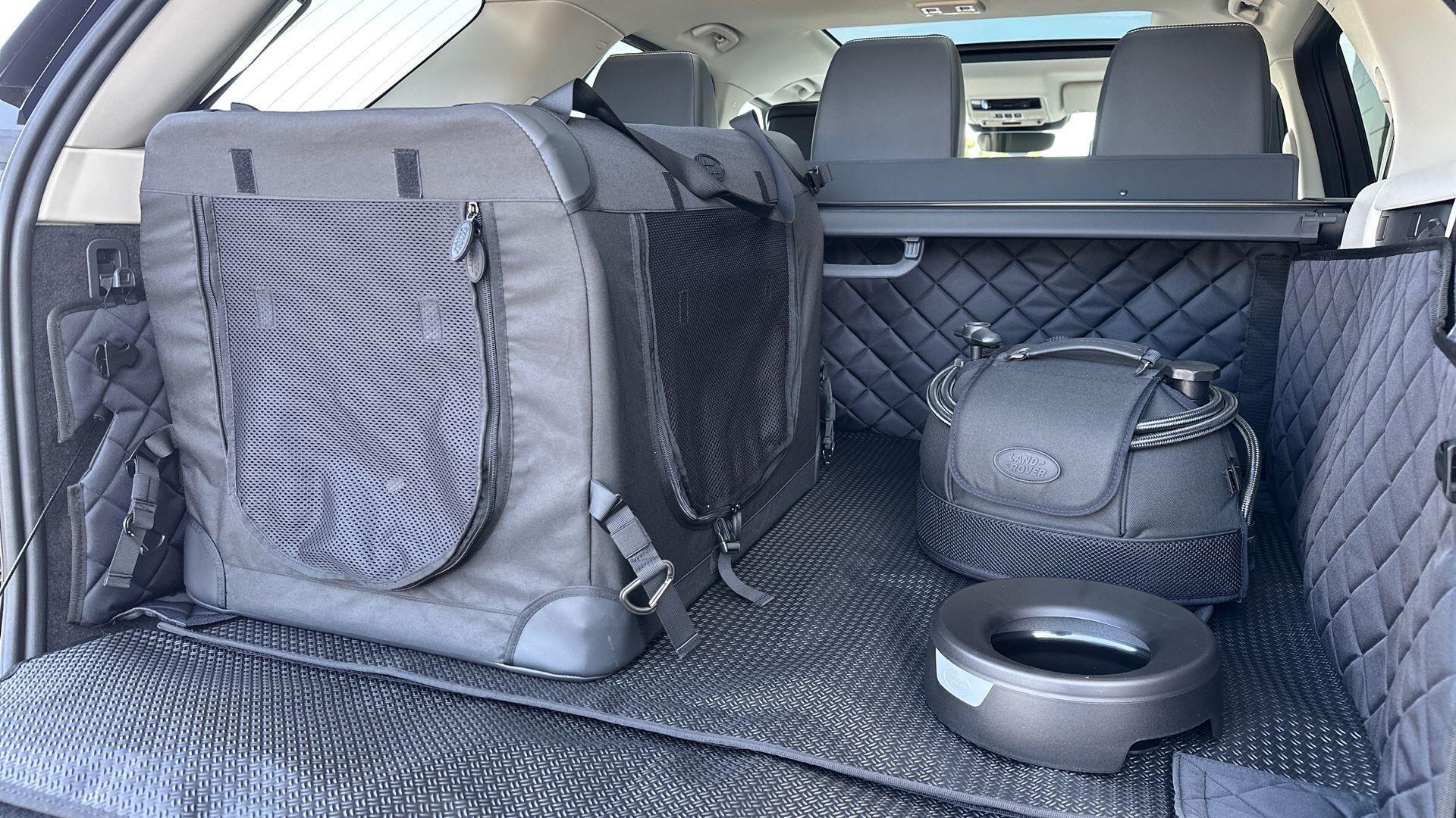 Land Rover Discovery view 10