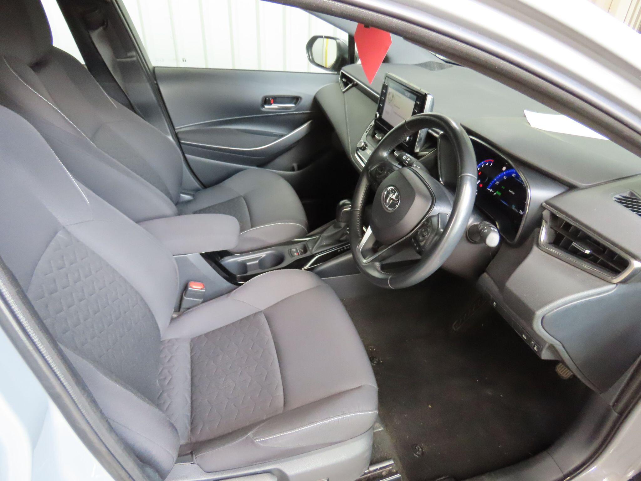 Toyota Corolla view 10