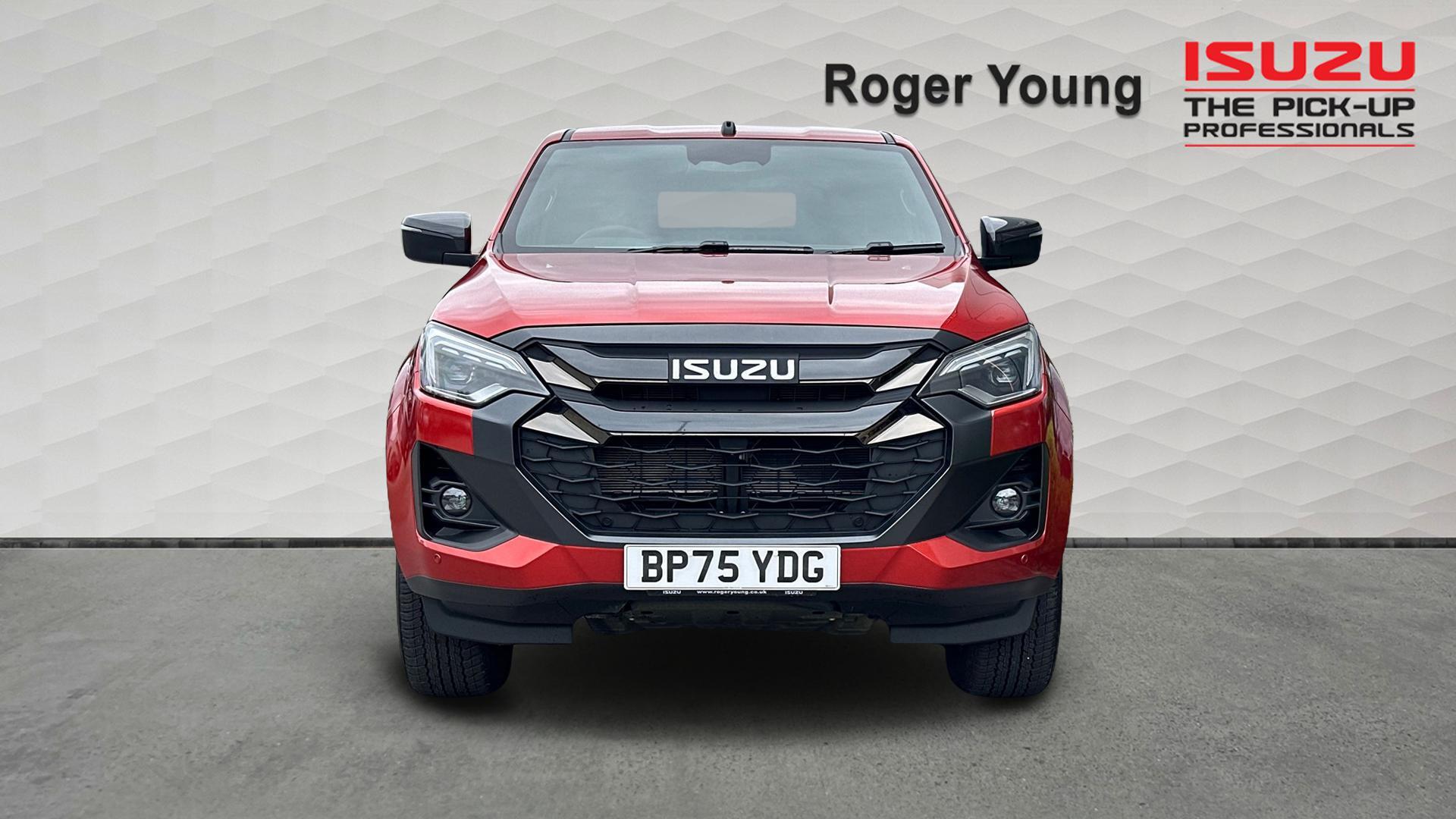 Isuzu D-Max view 7