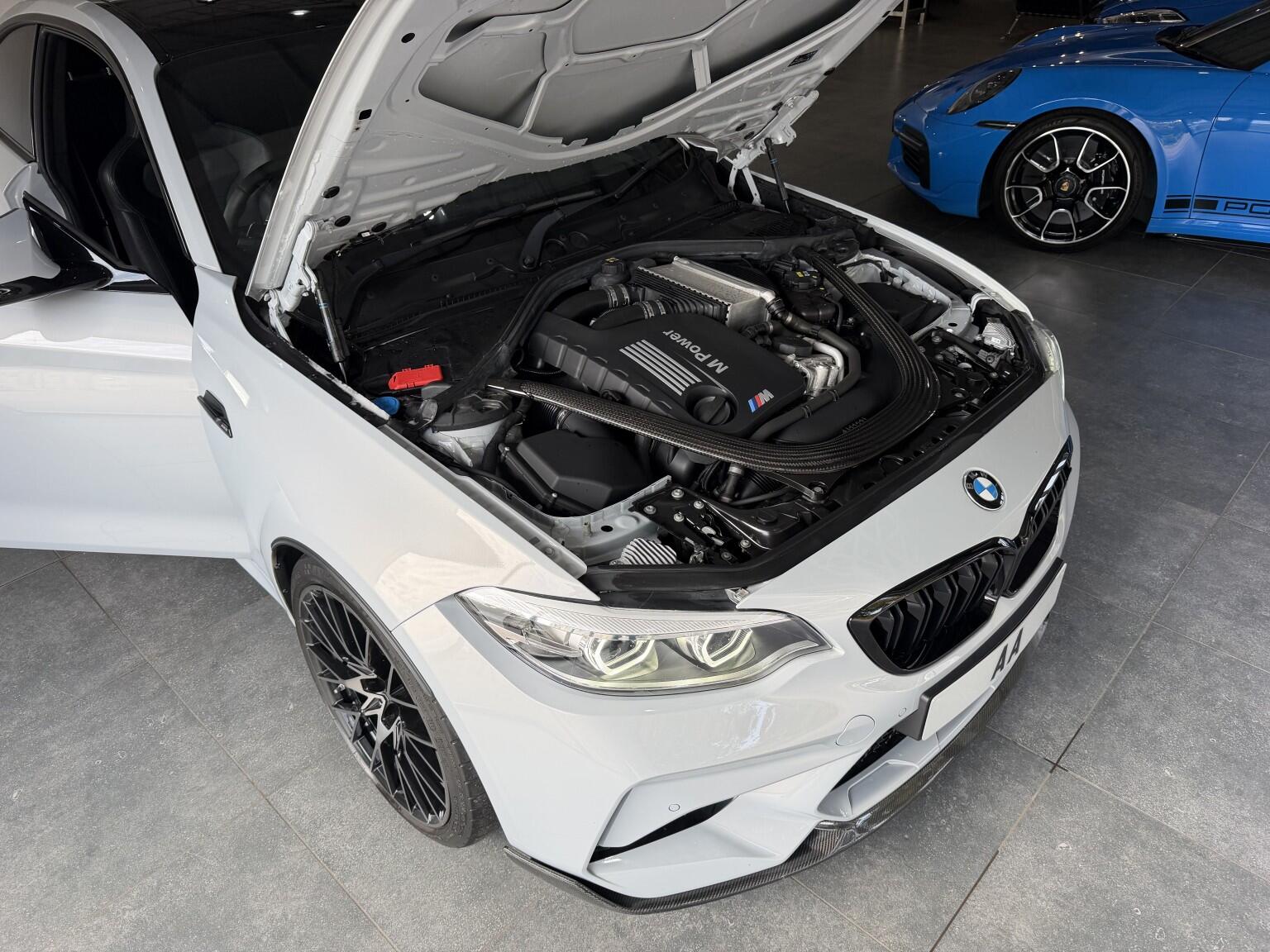 BMW M2 view 44