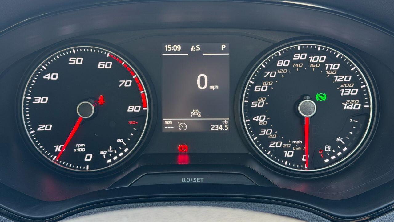 Seat Arona view 32