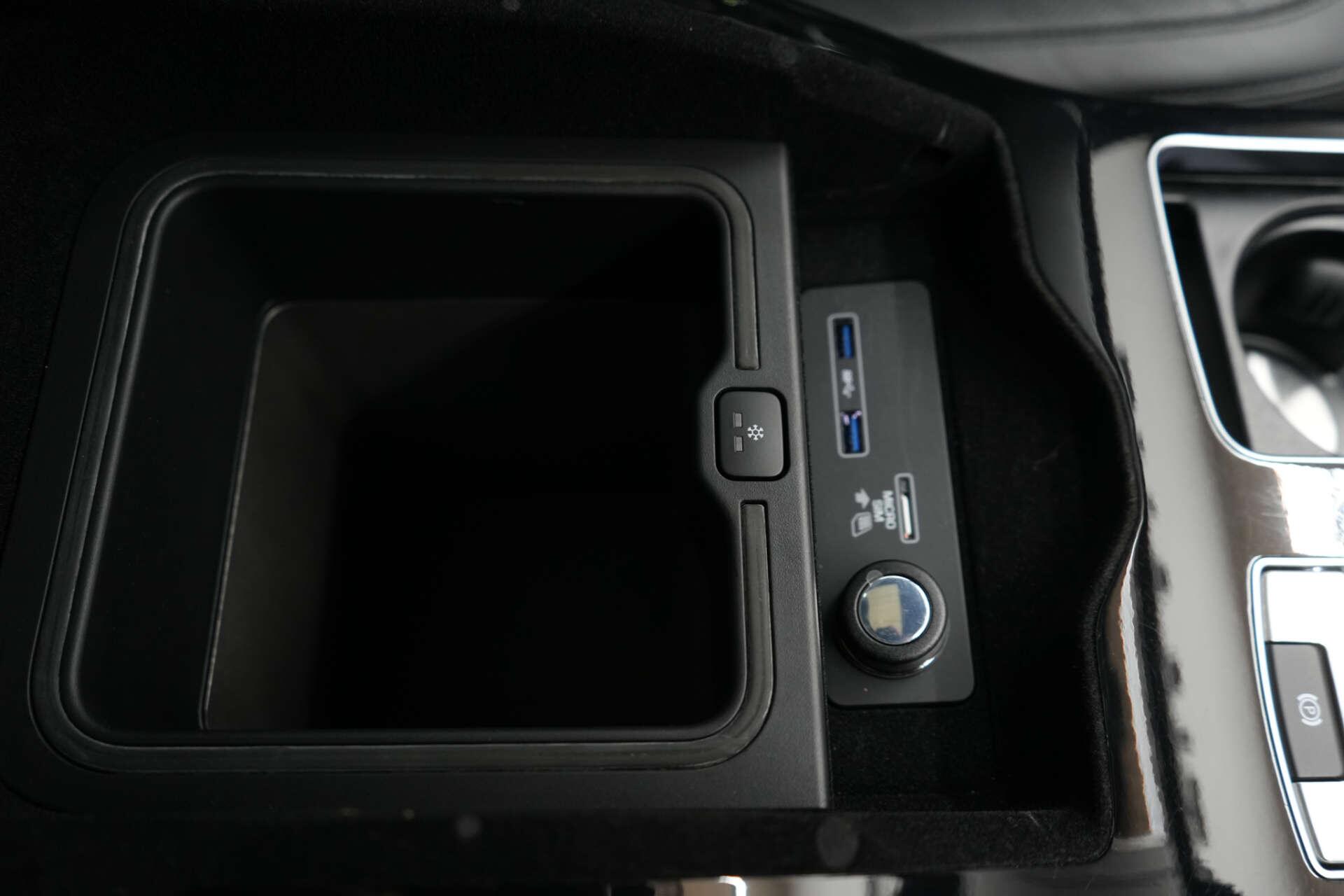 Land Rover Range Rover view 27