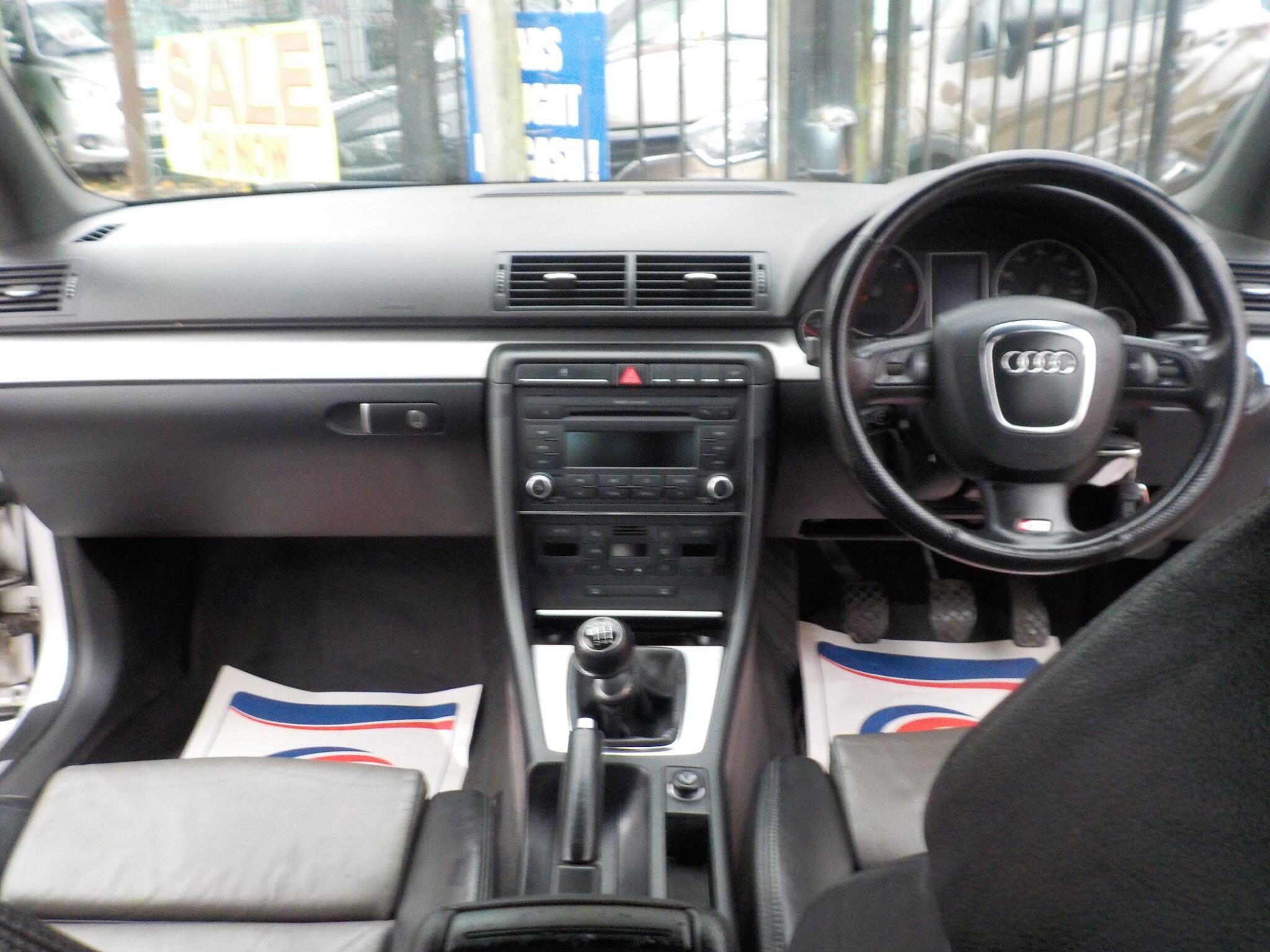 Audi A4 2.0 TDI S line Special Edition 4dr