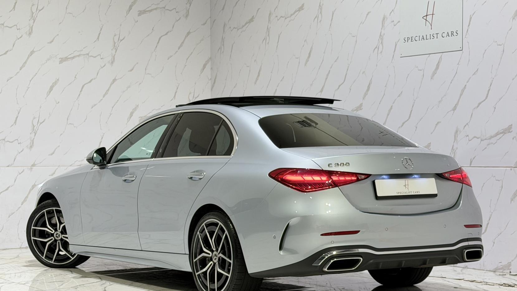 Mercedes-Benz C-Class view 7
