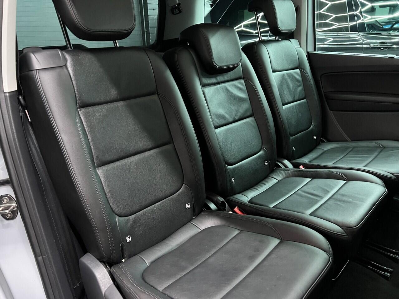 SEAT Alhambra view 41
