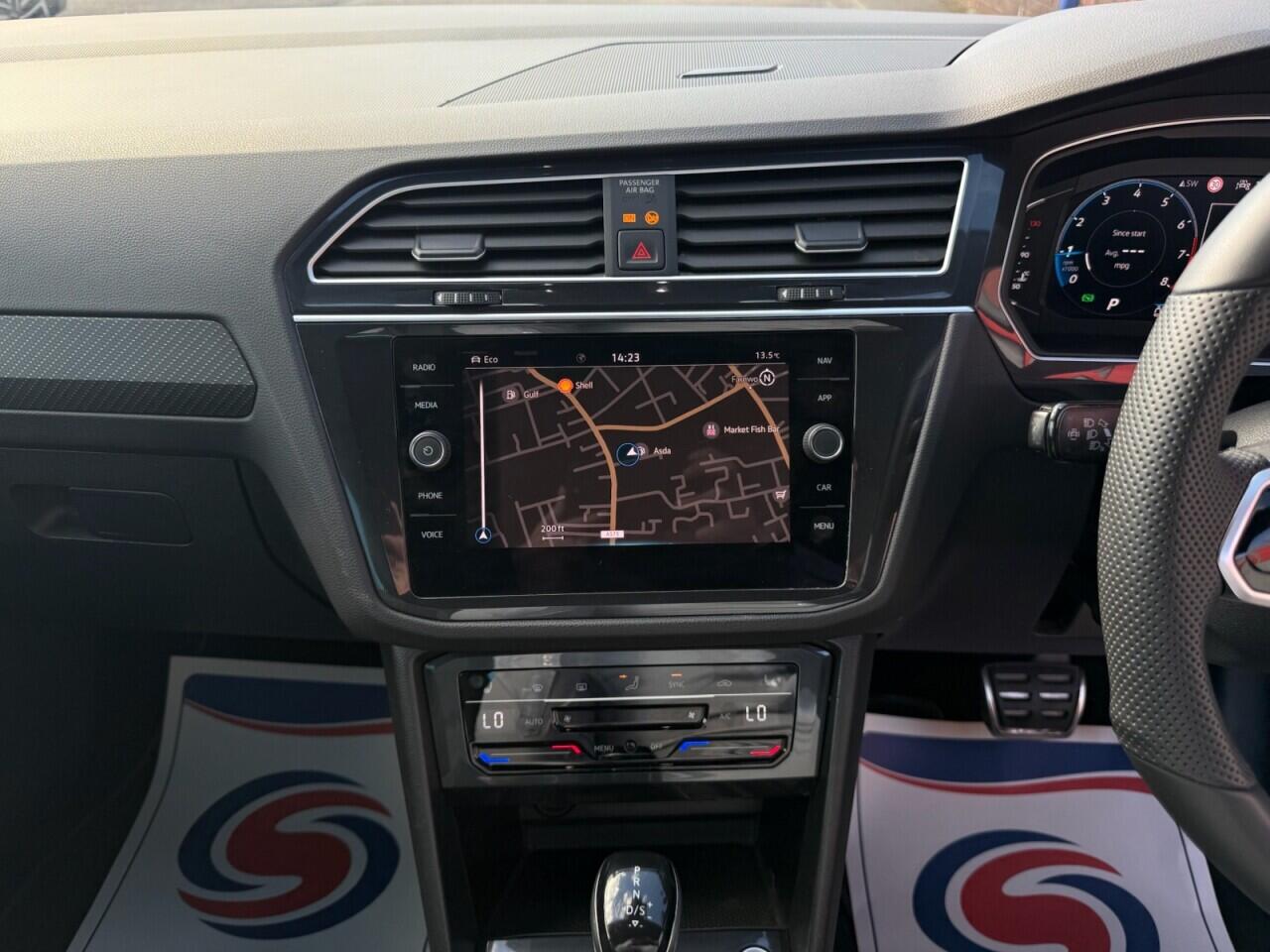 Volkswagen Tiguan view 47