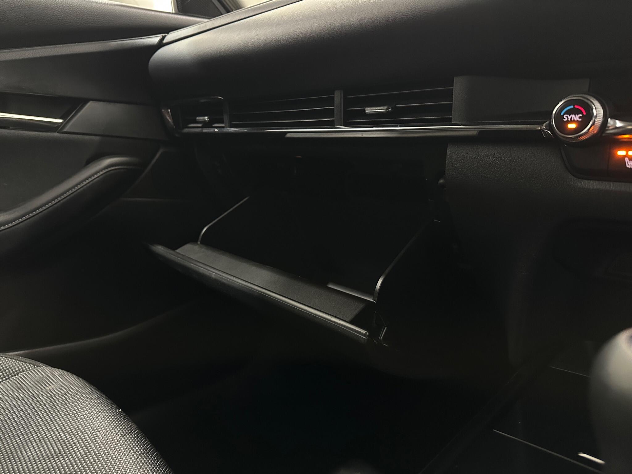 Mazda CX-30 view 26