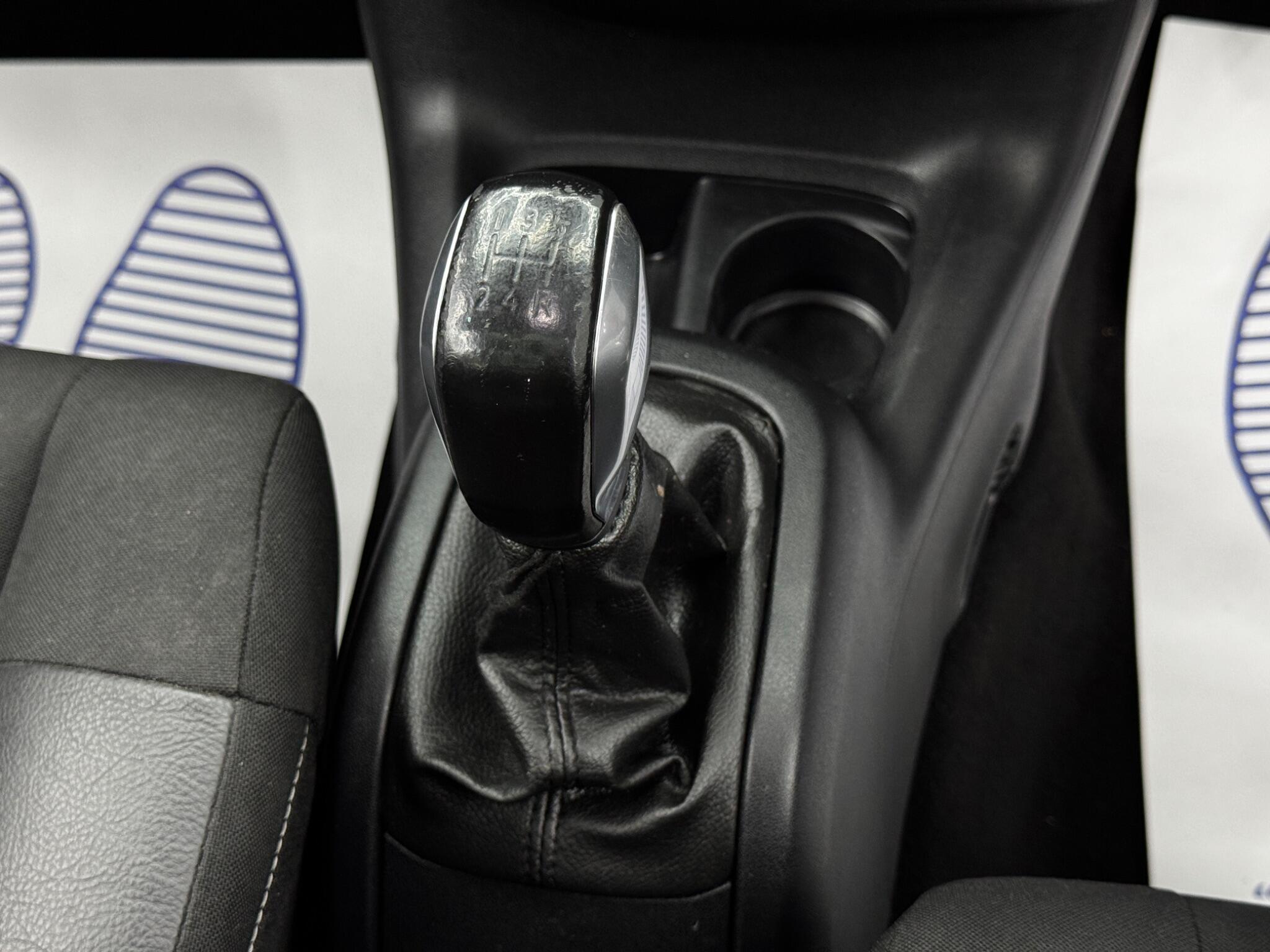 Citroen C4 Cactus view 24