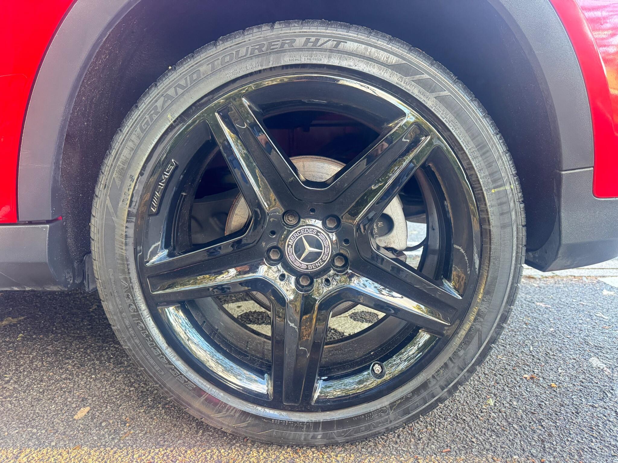 Mercedes-Benz Gla view 28