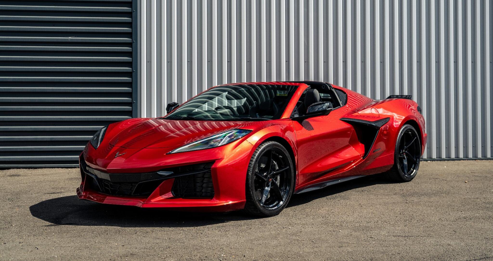 Chevrolet Corvette view 10