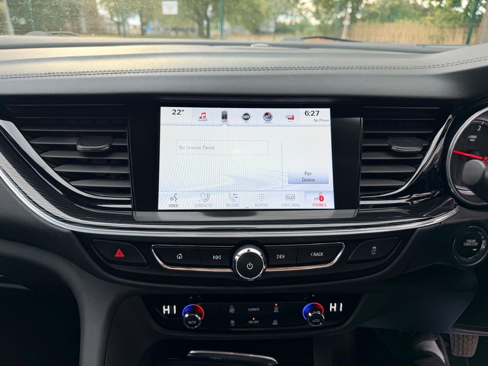 Vauxhall Insignia view 27
