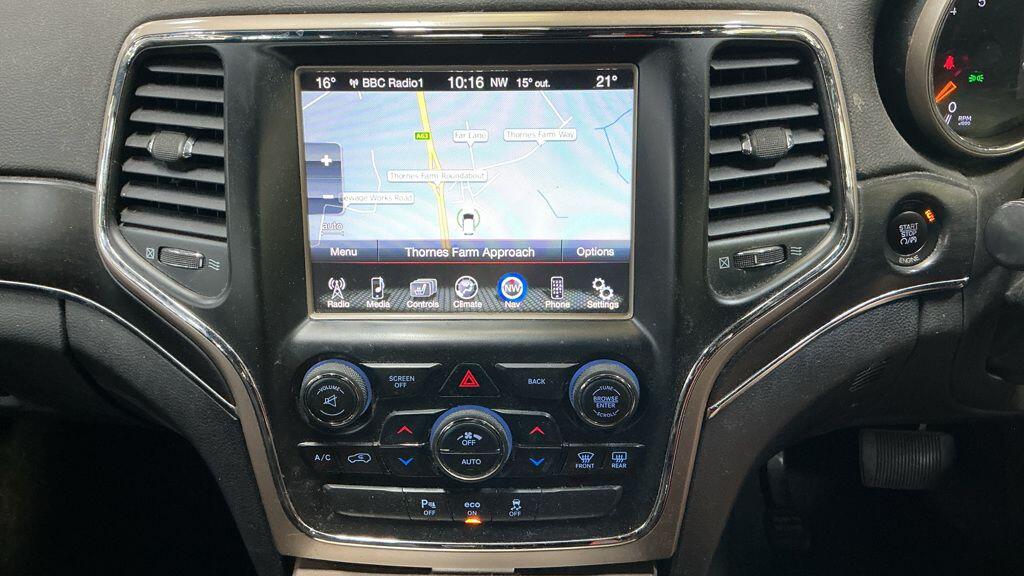 Jeep Grand Cherokee view 5