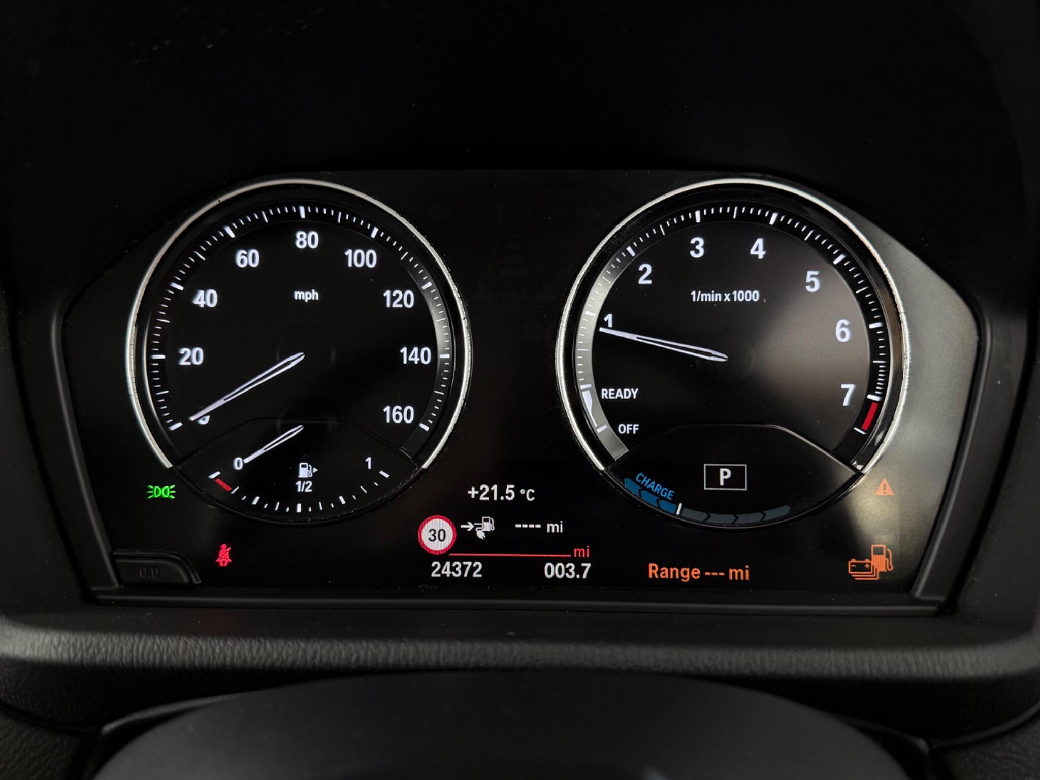 BMW X1 view 16