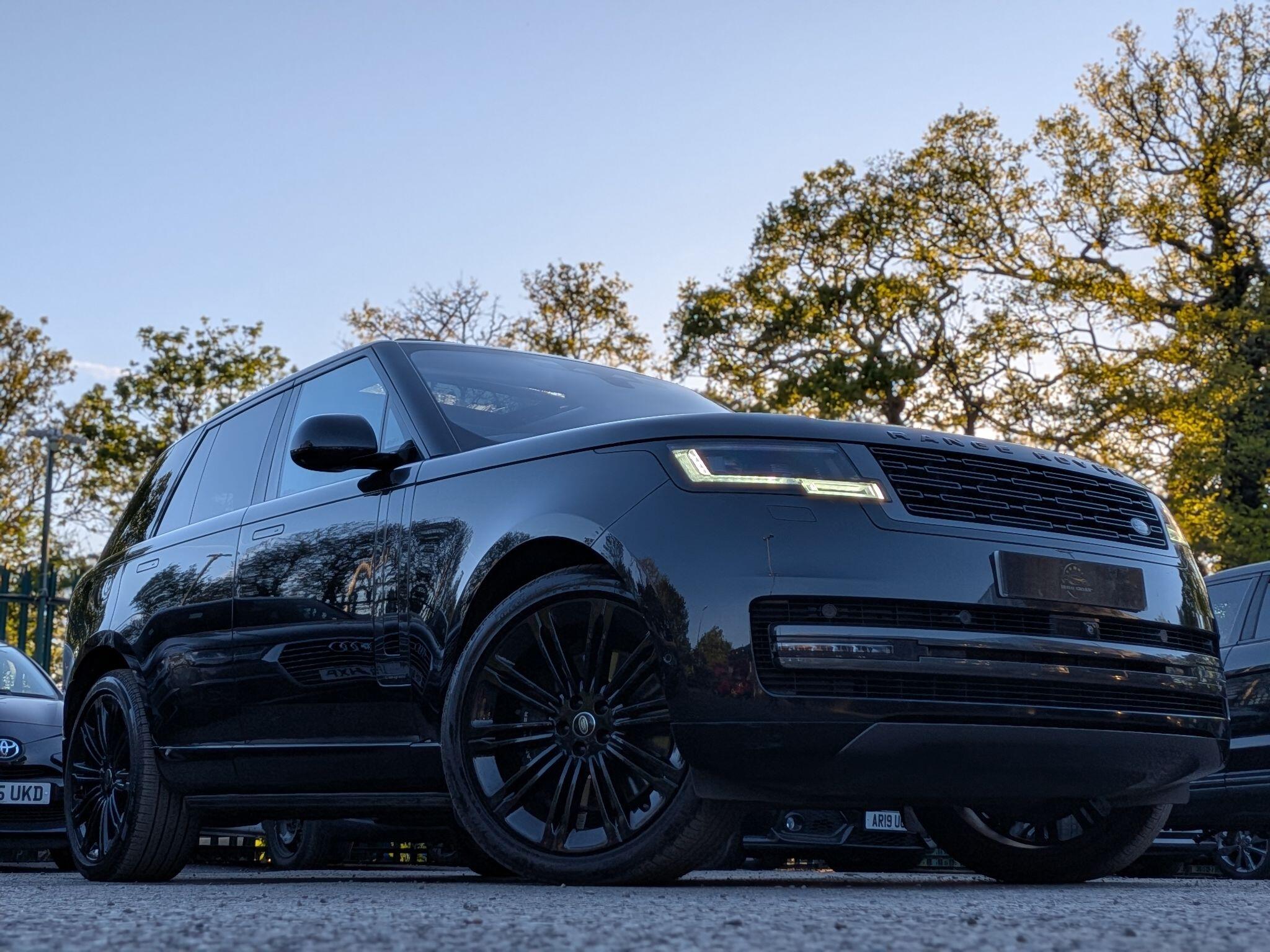 Land Rover Range Rover view 4