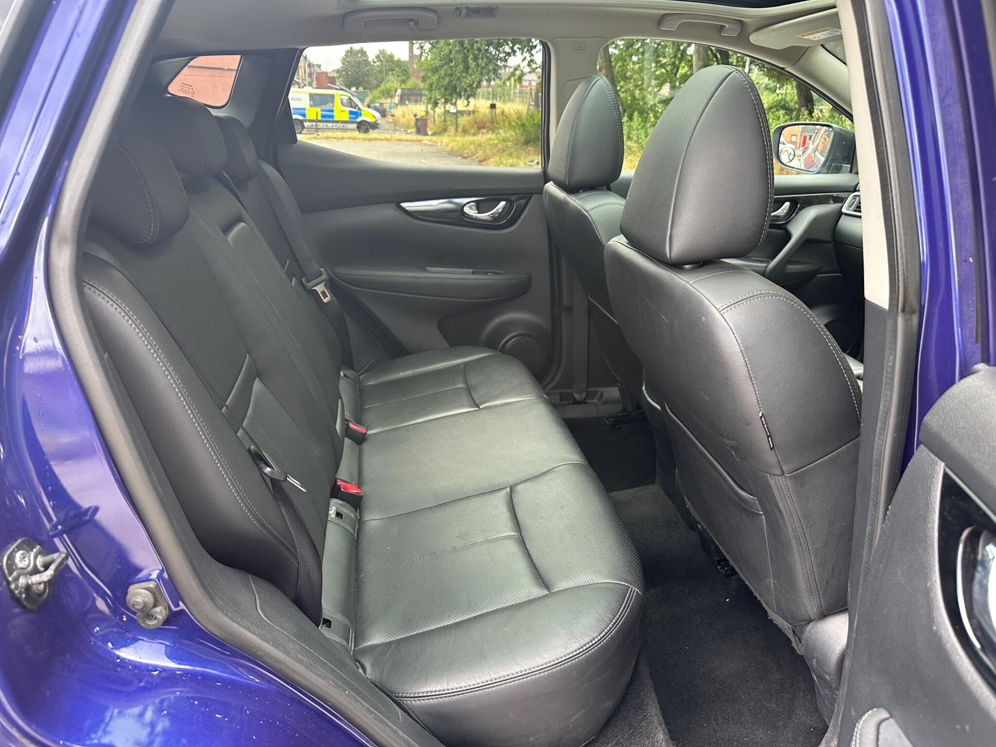 Nissan Qashqai view 18
