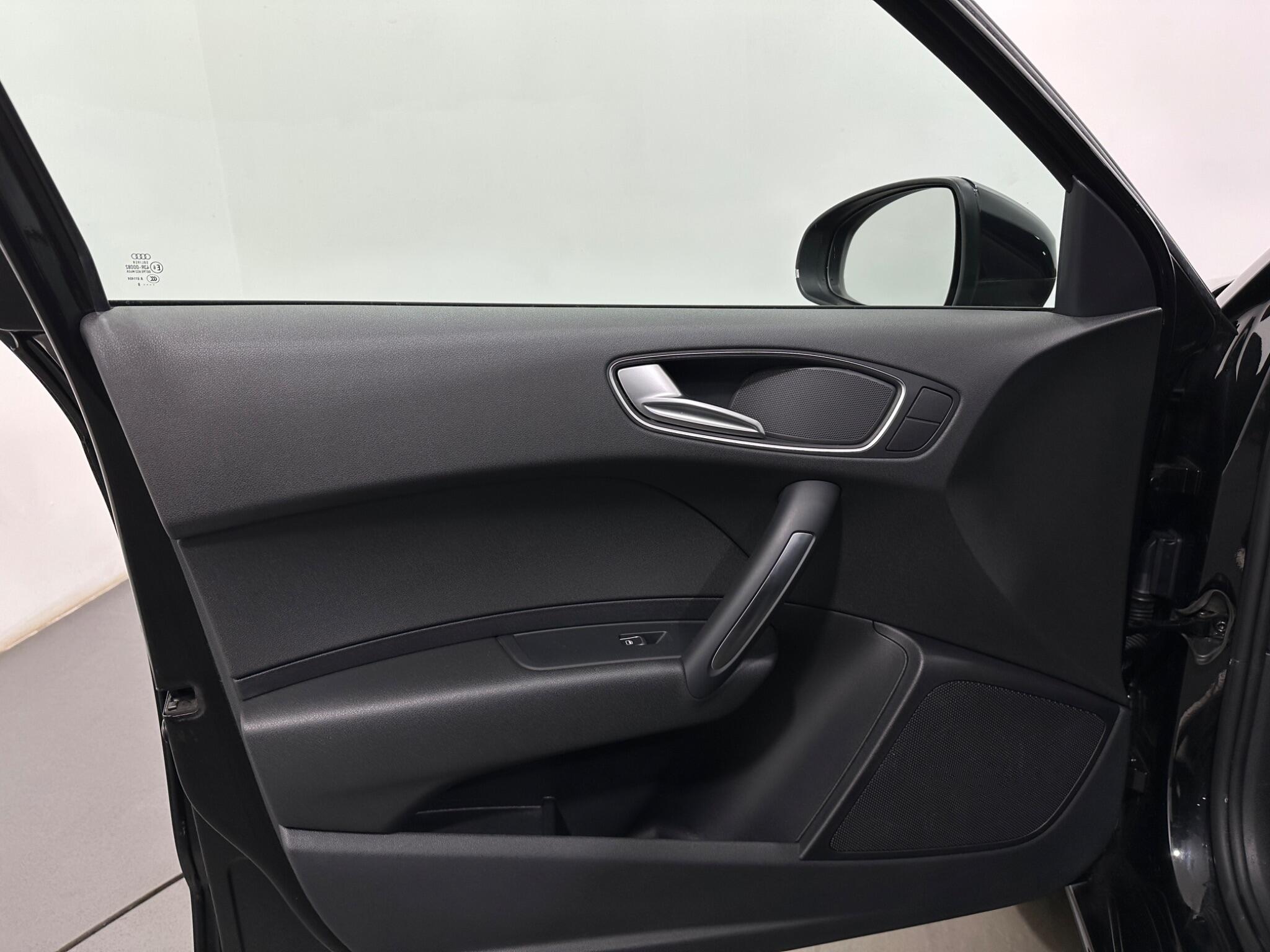 Audi A1 view 36