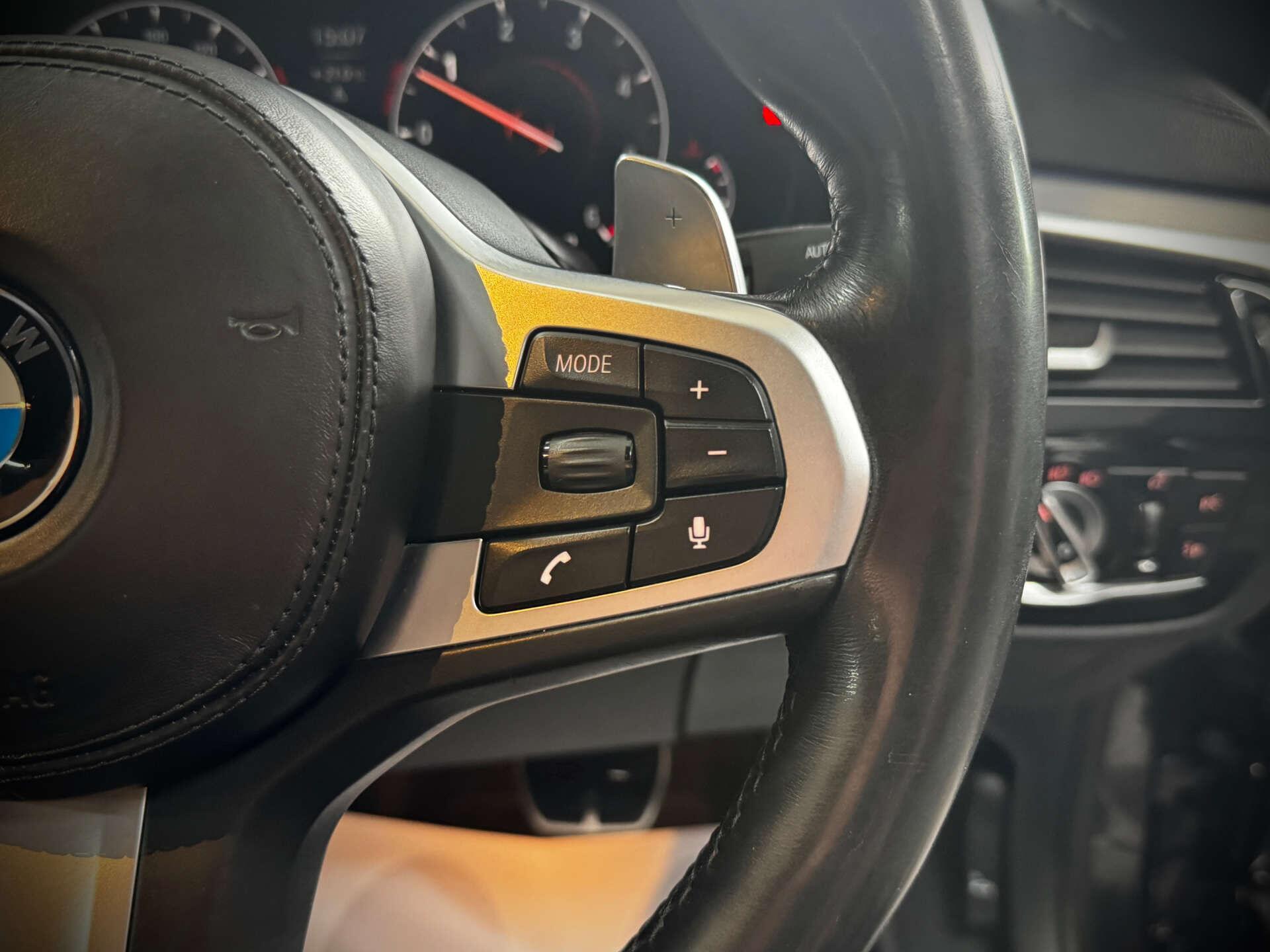 BMW 5 Series view 49