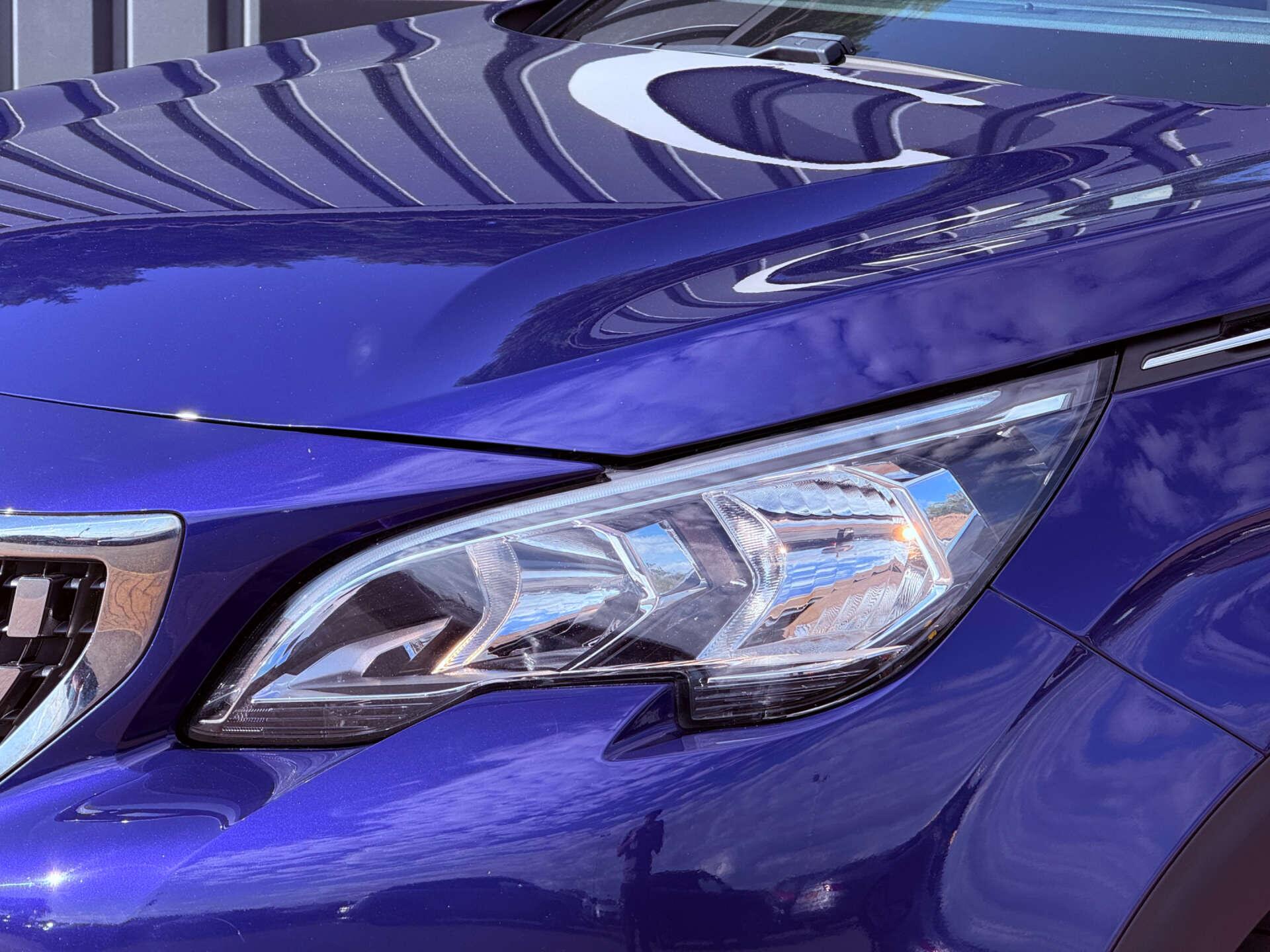 Peugeot 3008 view 4